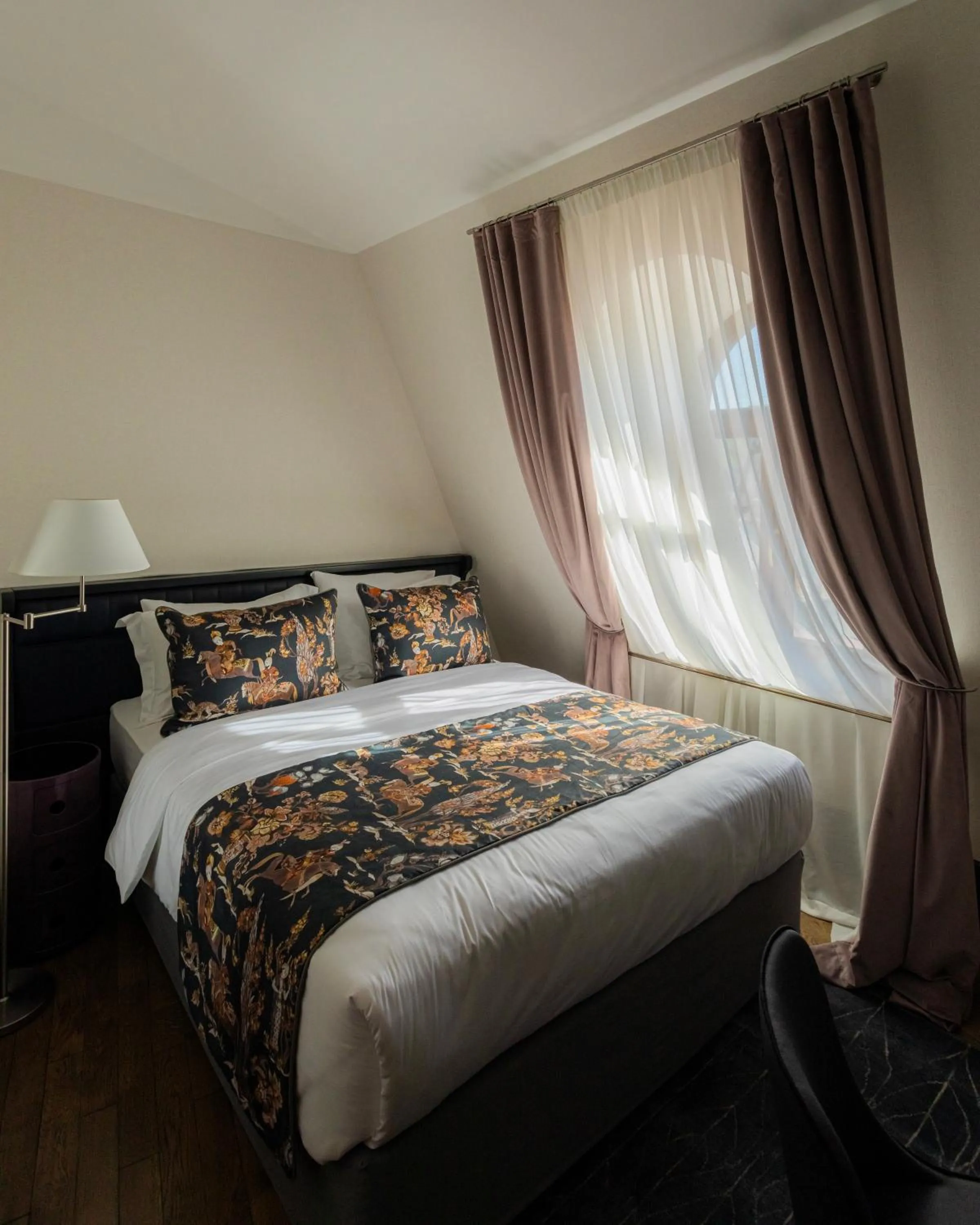 Small Double Room in Puris Moedani Boutique Hotel