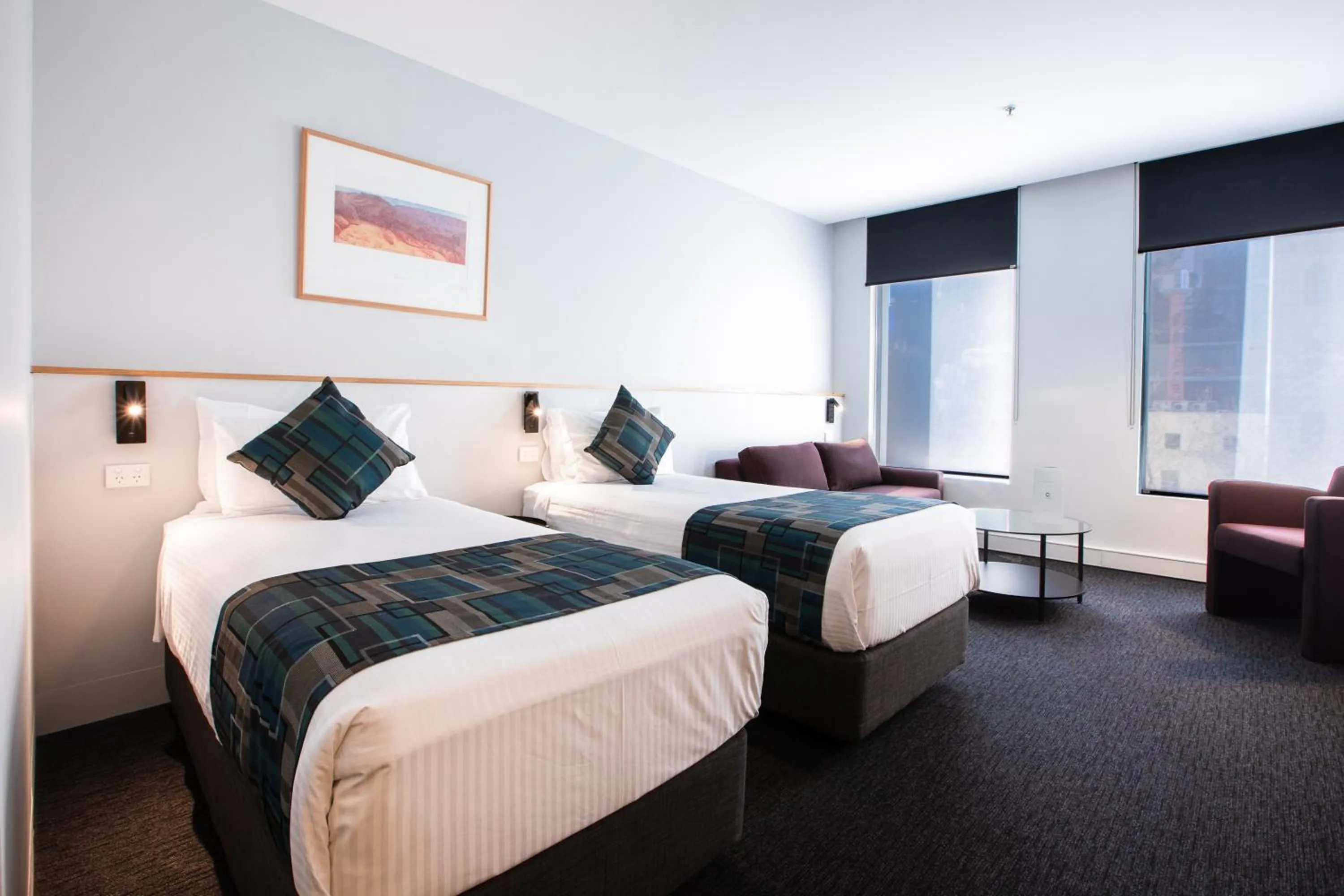 Deluxe Twin Room in CitiClub Hotel Melbourne