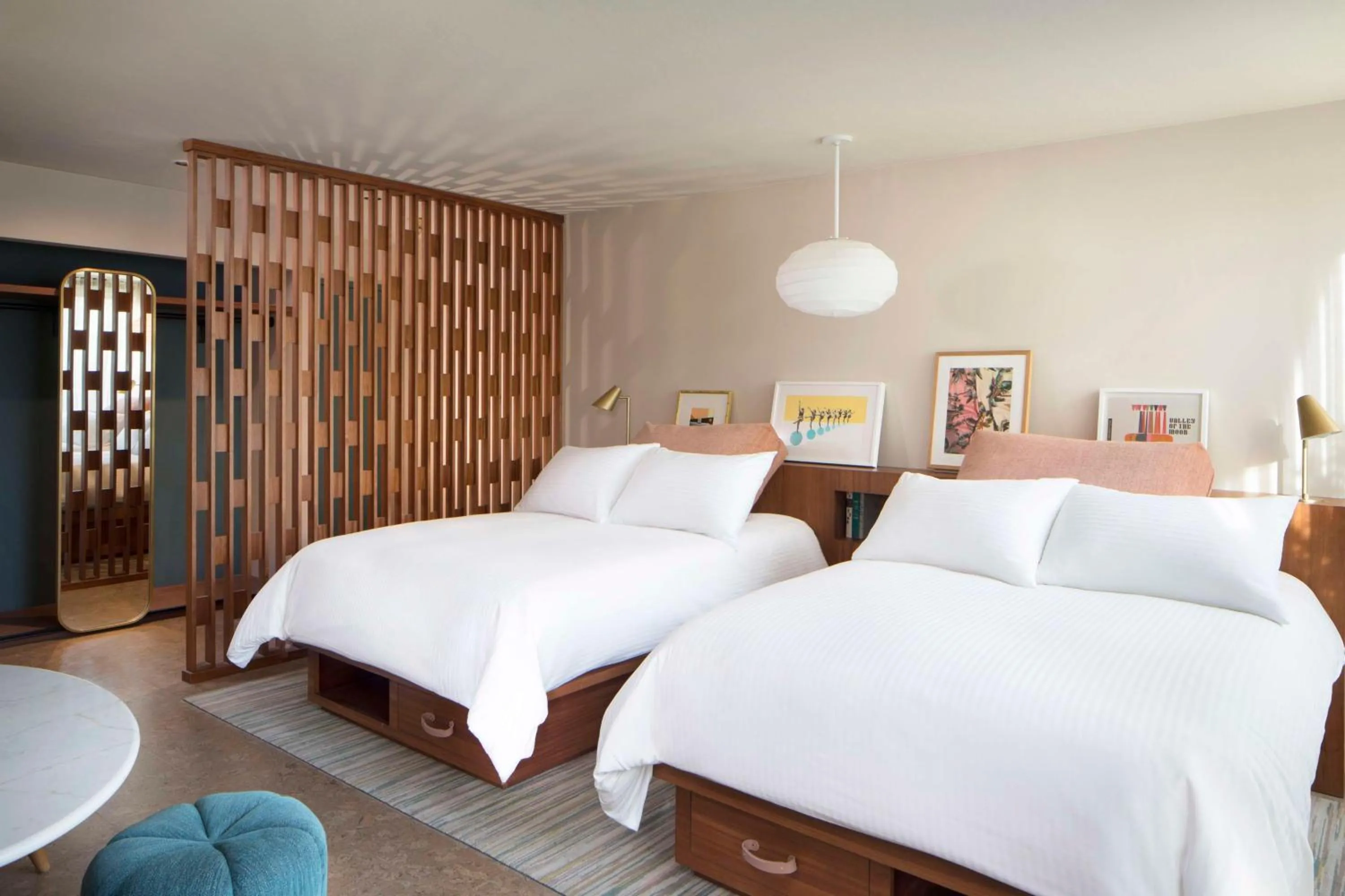 Double Room with Two Double Beds in Flamingo Resort & Spa Santa Rosa Sonoma, Tapestry by Hilton