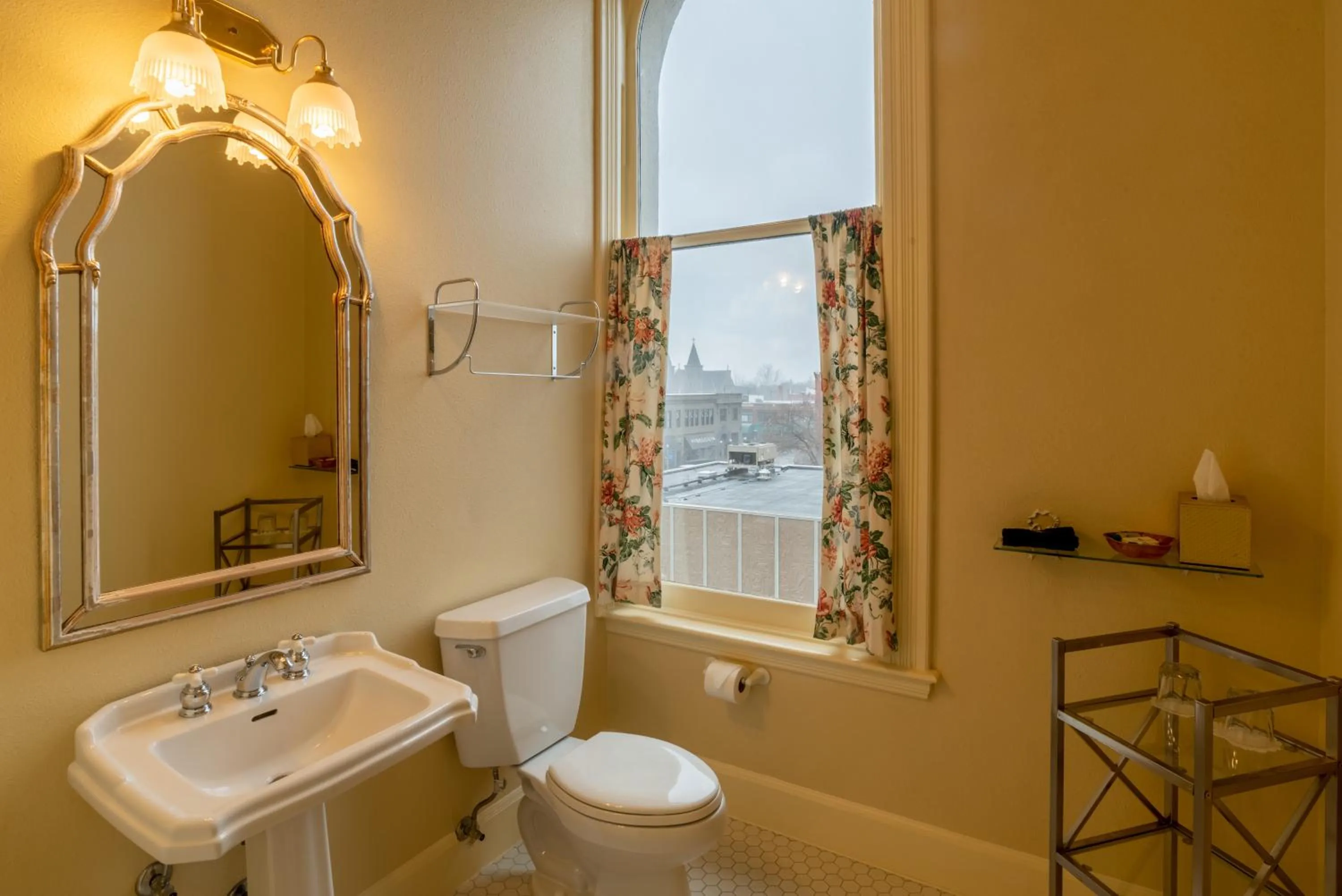 Superior Queen Room in Geiser Grand Hotel