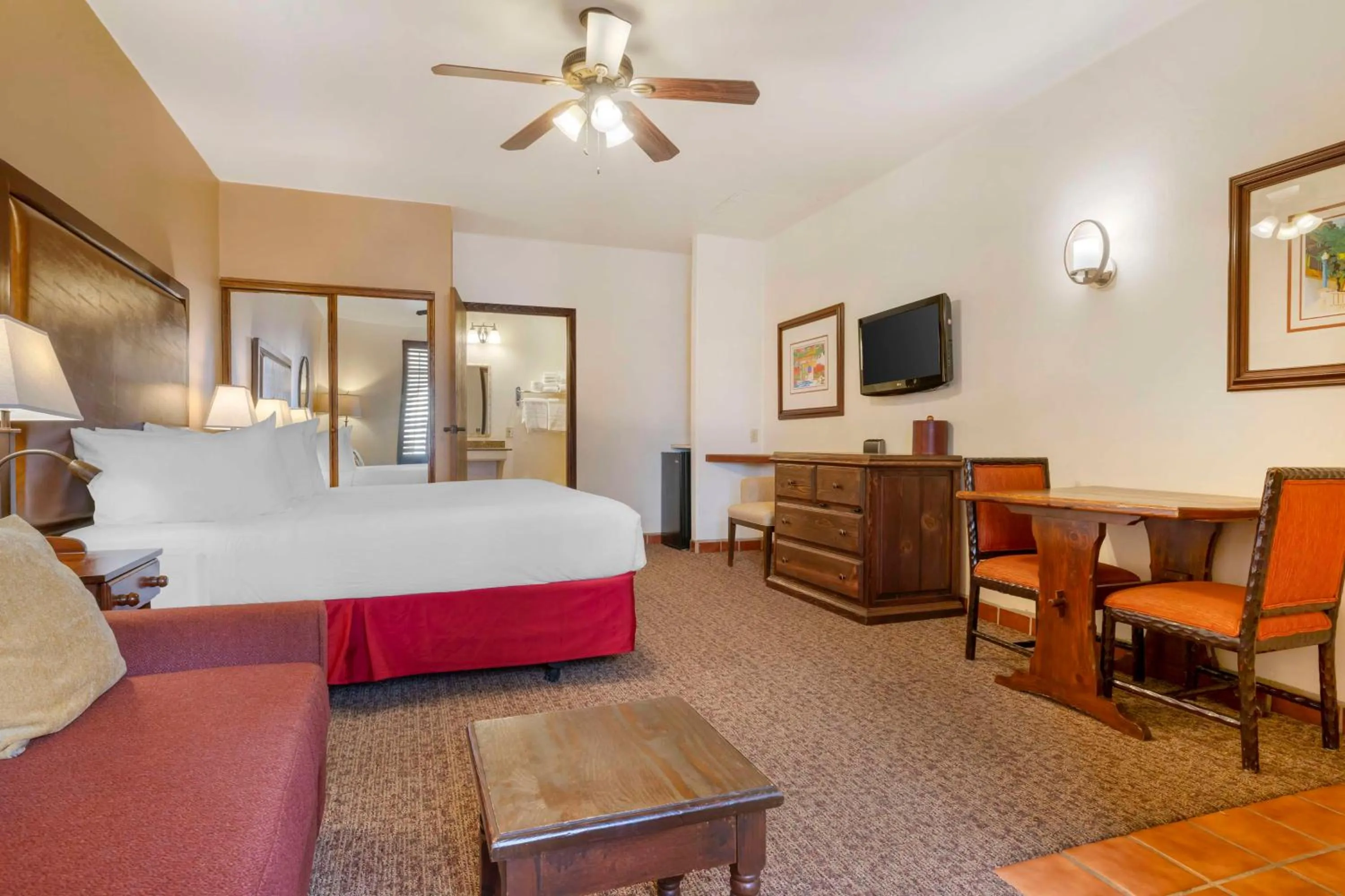 Standard Queen Room in Best Western Plus Hacienda Hotel Old Town