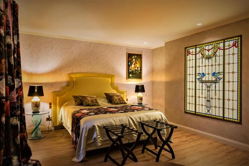 Superior Double or Twin Room with Mountain View - single occupancy in Chateau du Bec du Gave