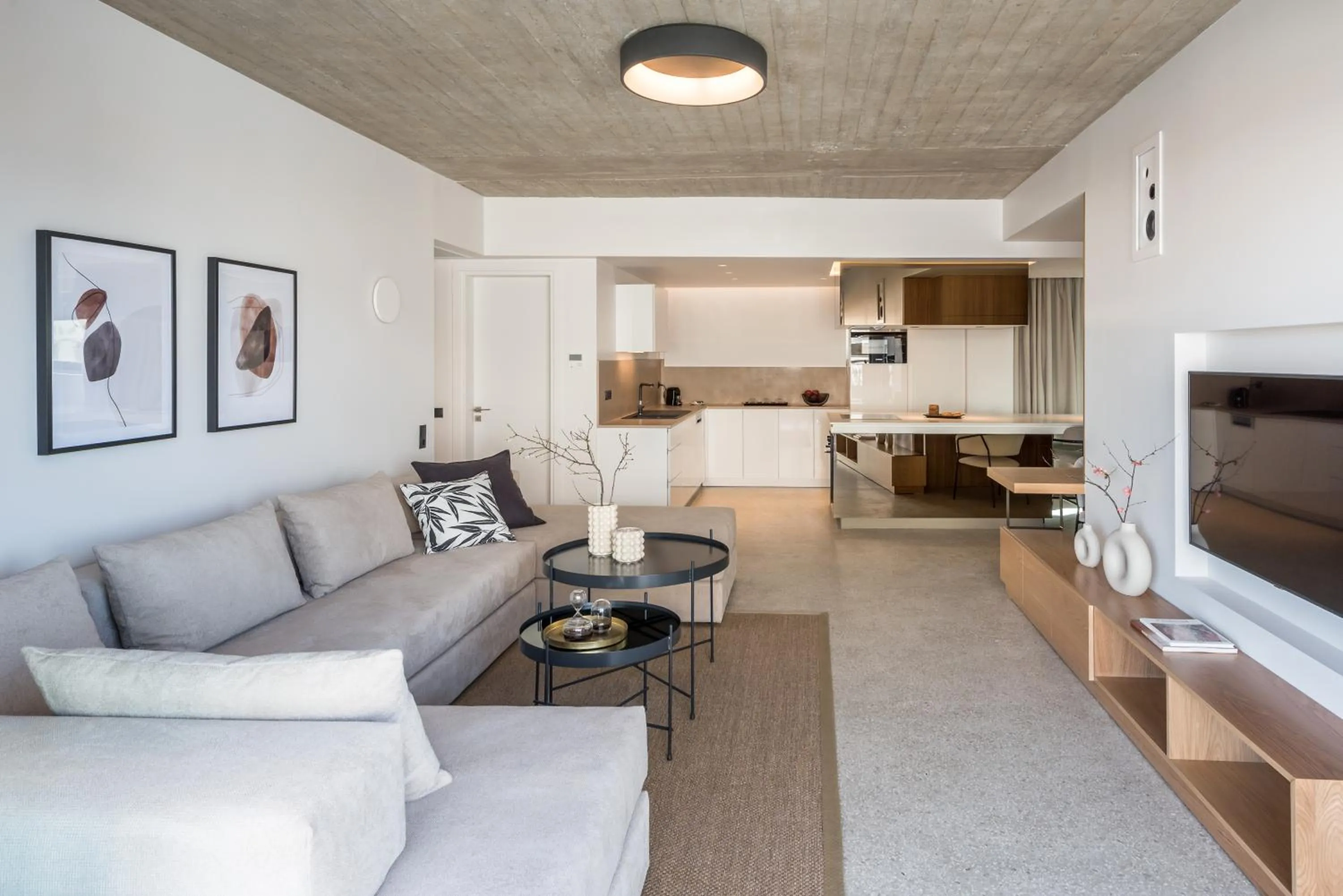 Superior Apartment in Urban Suites