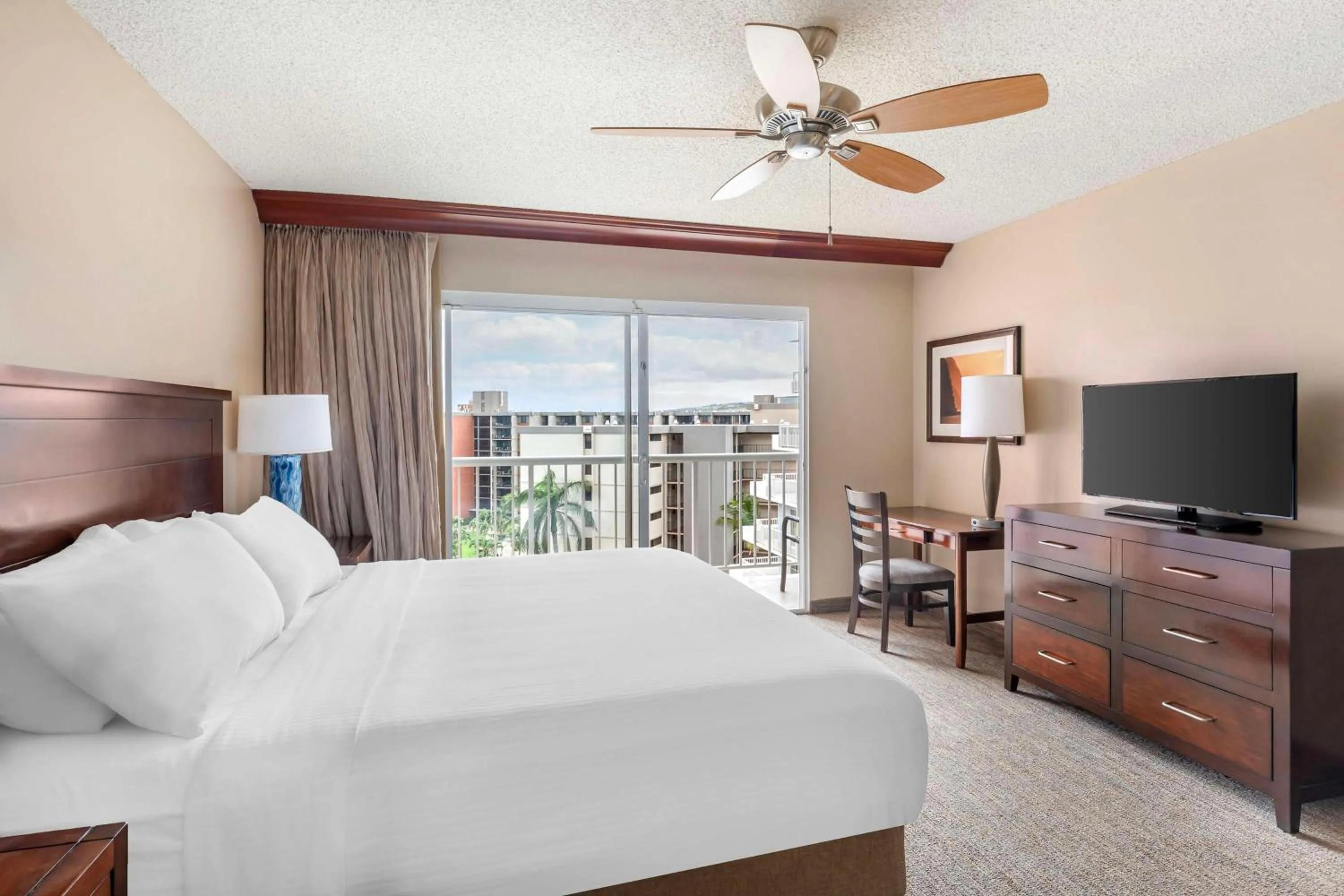 One-Bedroom King Suite with Roll-In Shower in Hilton Vacation Club Ka'anapali Beach Maui