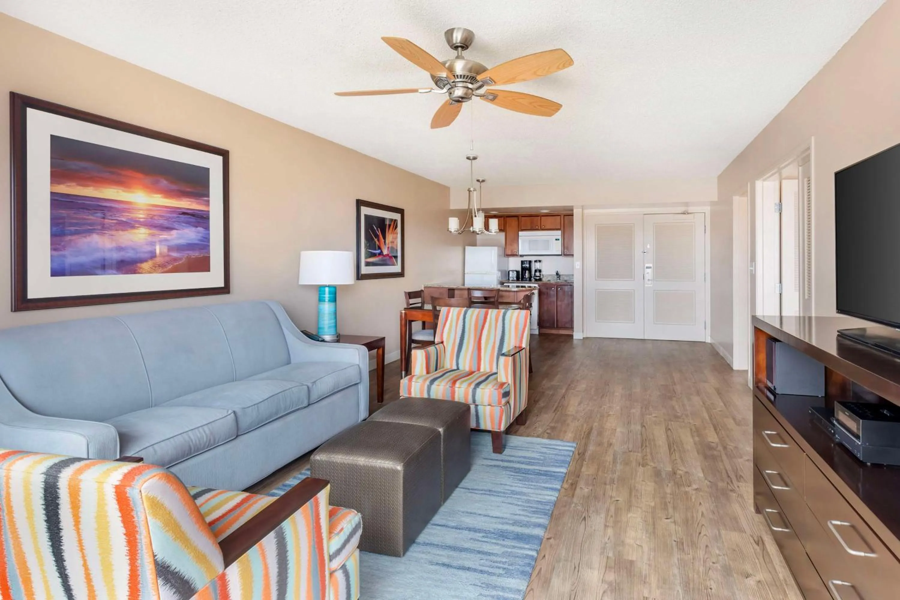 One-Bedroom King Suite with Roll-In Shower and Ocean View in Hilton Vacation Club Ka'anapali Beach Maui