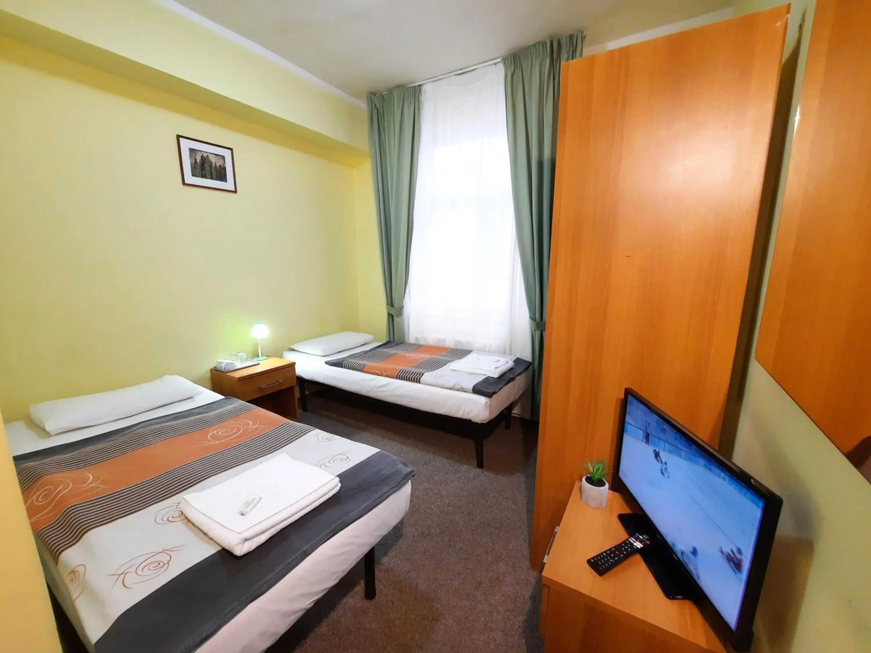 Twin Room in Pension City Center