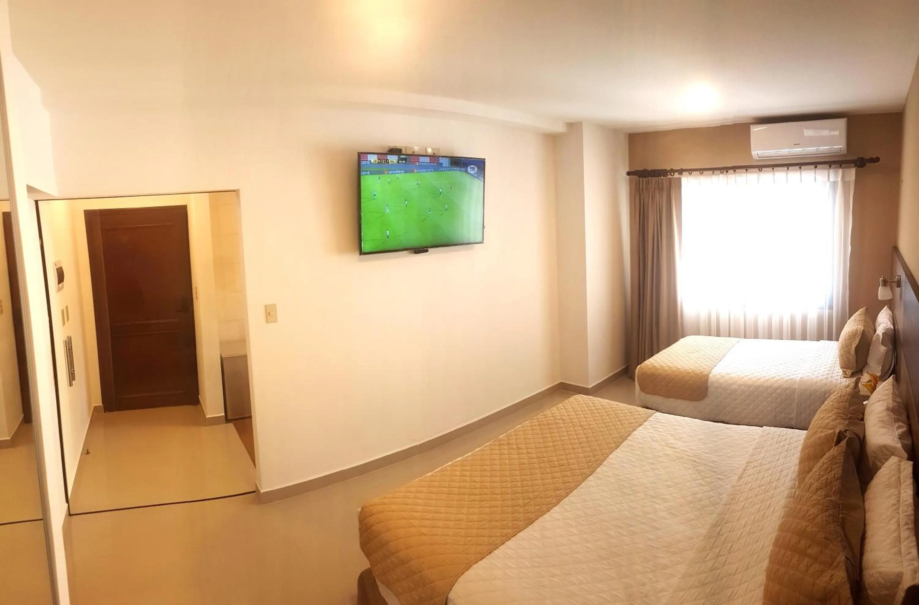 Studio - Disability Access in Premium Suites Deluxe Aparthotel Equipetrol