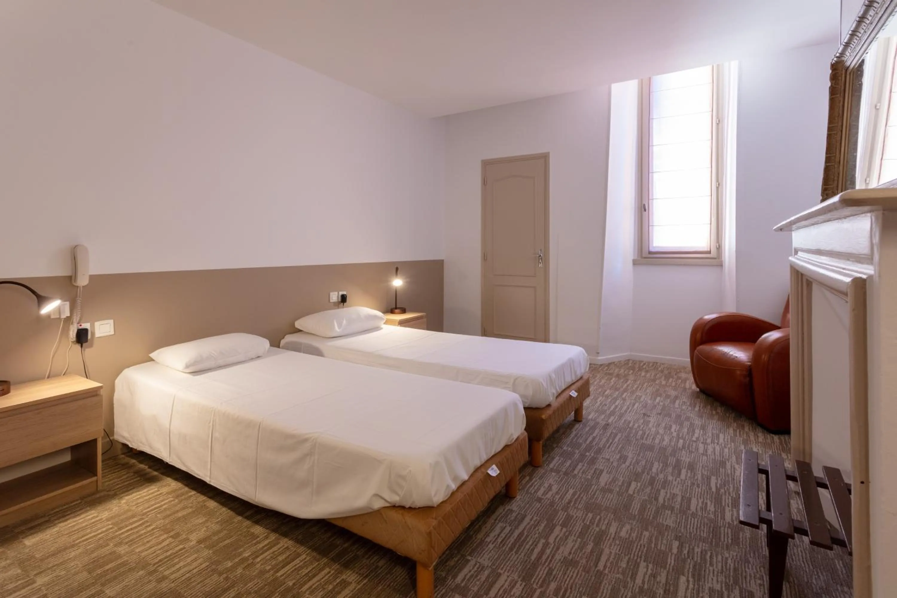 Superior Twin Room in Hotel du Clocher