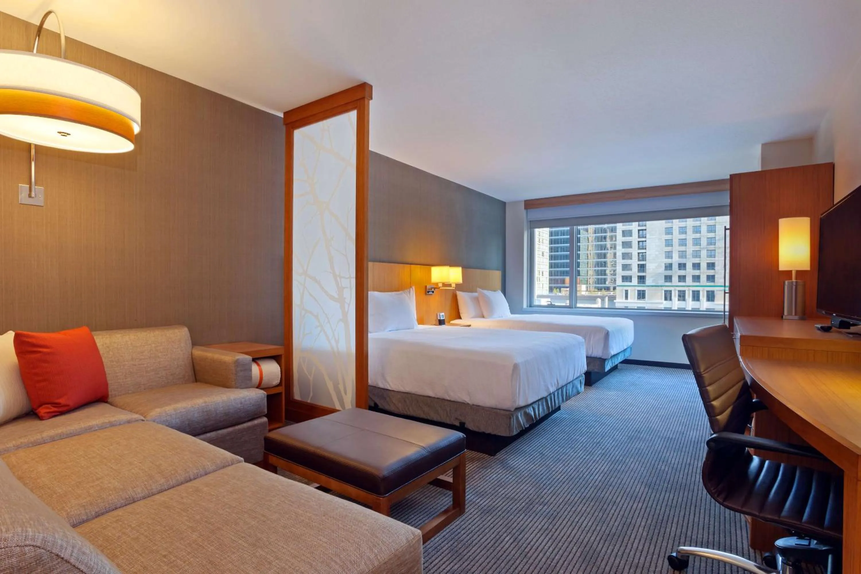 Queen Room with Two Queen Beds and City View in Hyatt Place Chicago River North
