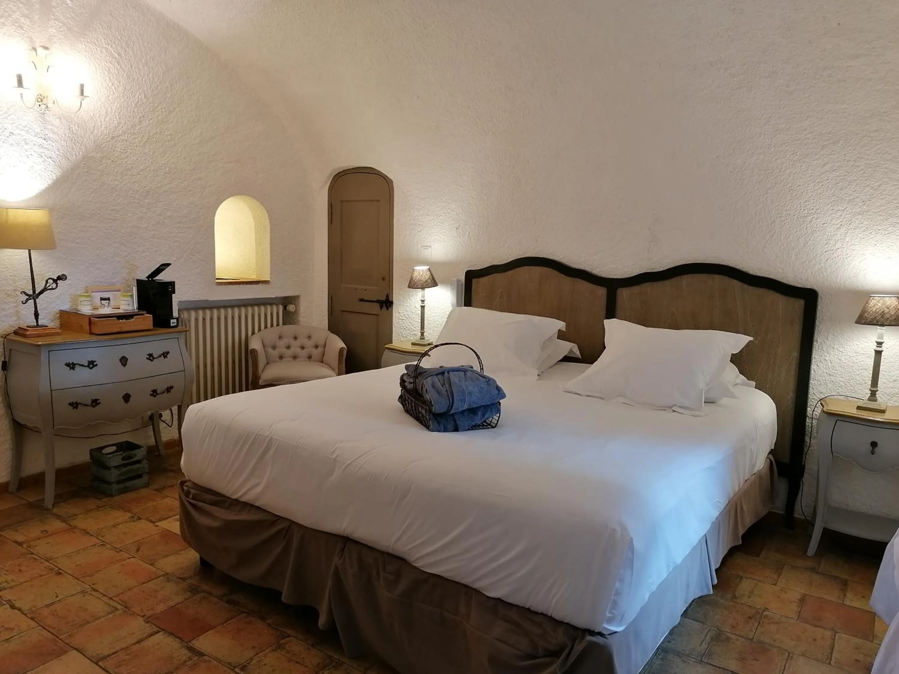 Superior Double Room in Garrigae Abbaye de Sainte Croix