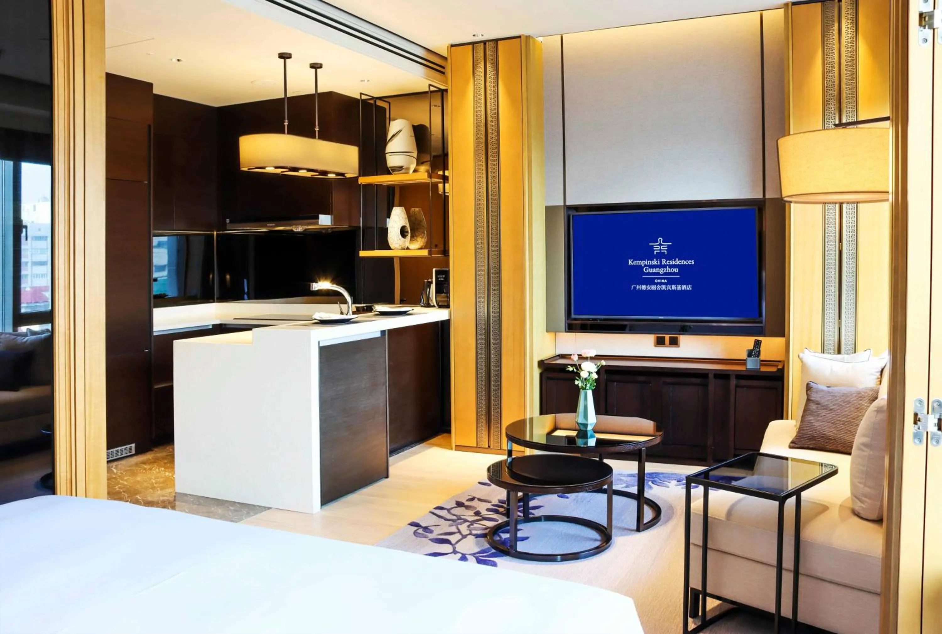 Superior Room King - single occupancy in Kempinski Residences Guangzhou