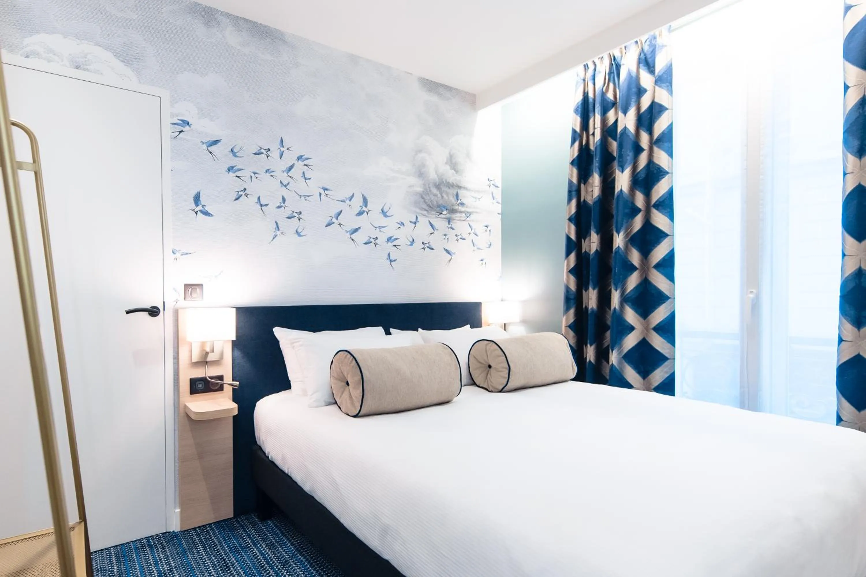 One-Bedroom Apartment in Hotel Bleu de Grenelle - Tour Eiffel