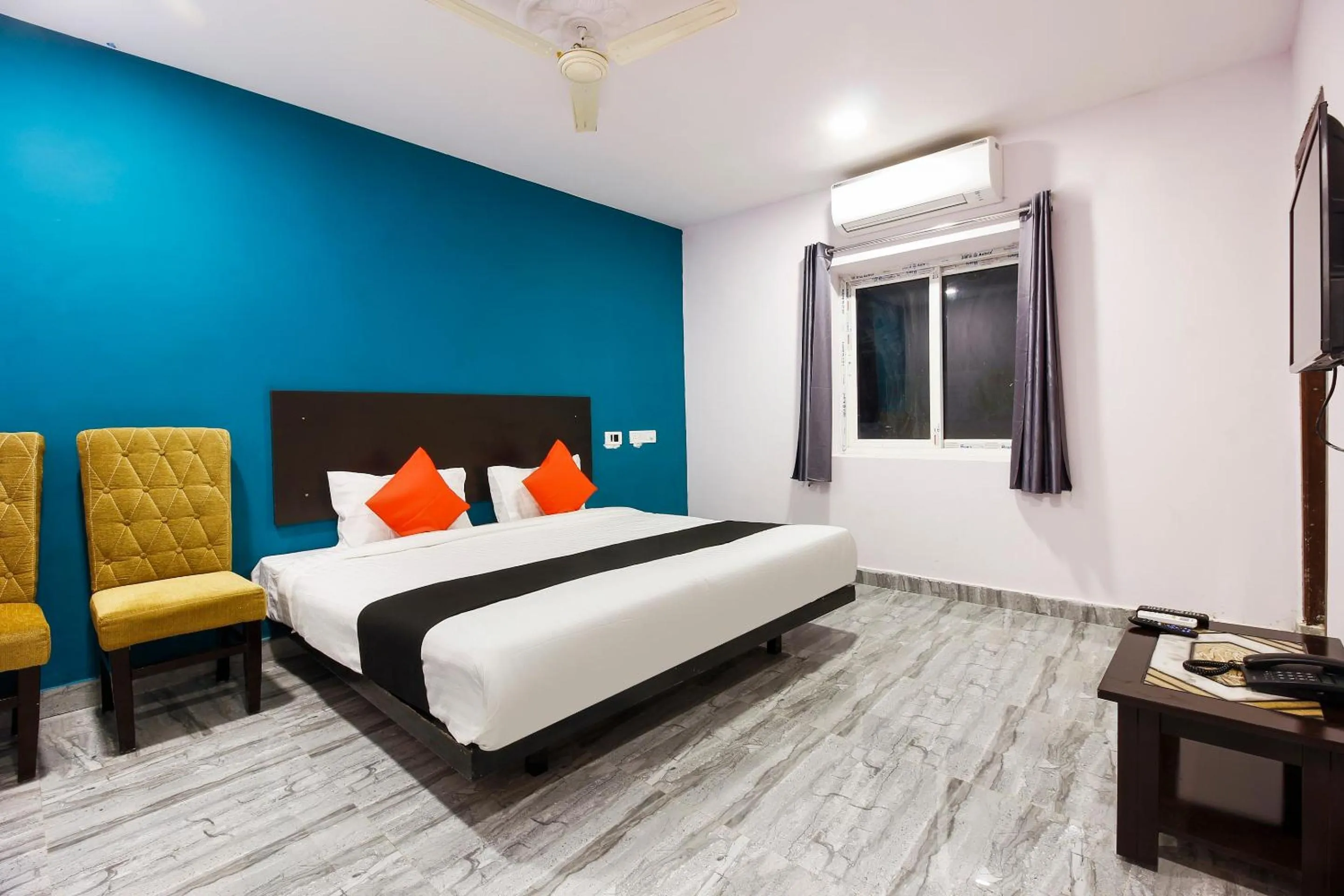Classic Triple Room - single occupancy in Super Capital O Che Sigma Hotel