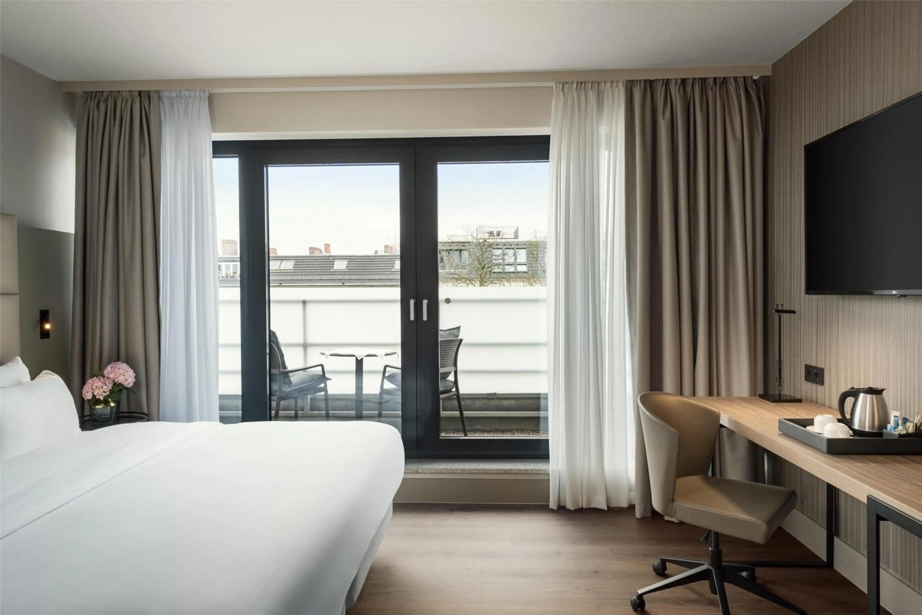Standard Double or Twin Room in NH Berlin Kurfürstendamm