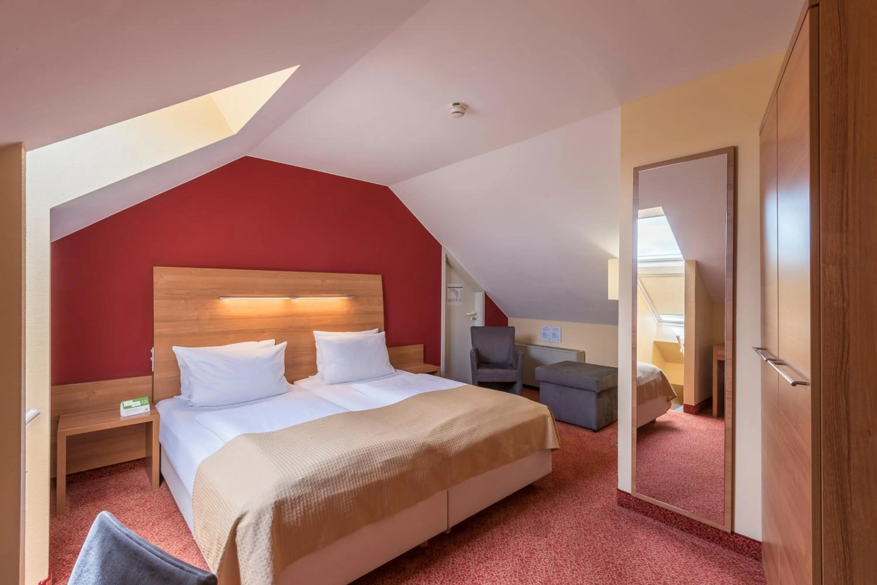 Premium Room in Holiday Inn Munich Unterhaching by IHG