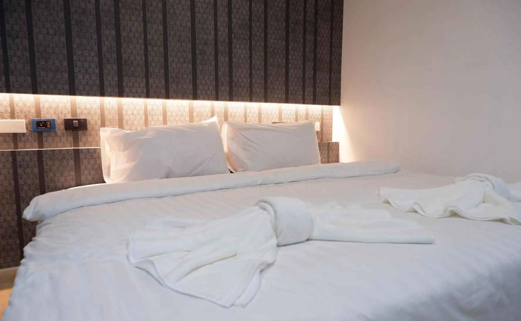 Deluxe Family Suite in Baan Kun Mhor Hostel บ้านคุณหมอโฮสเทล