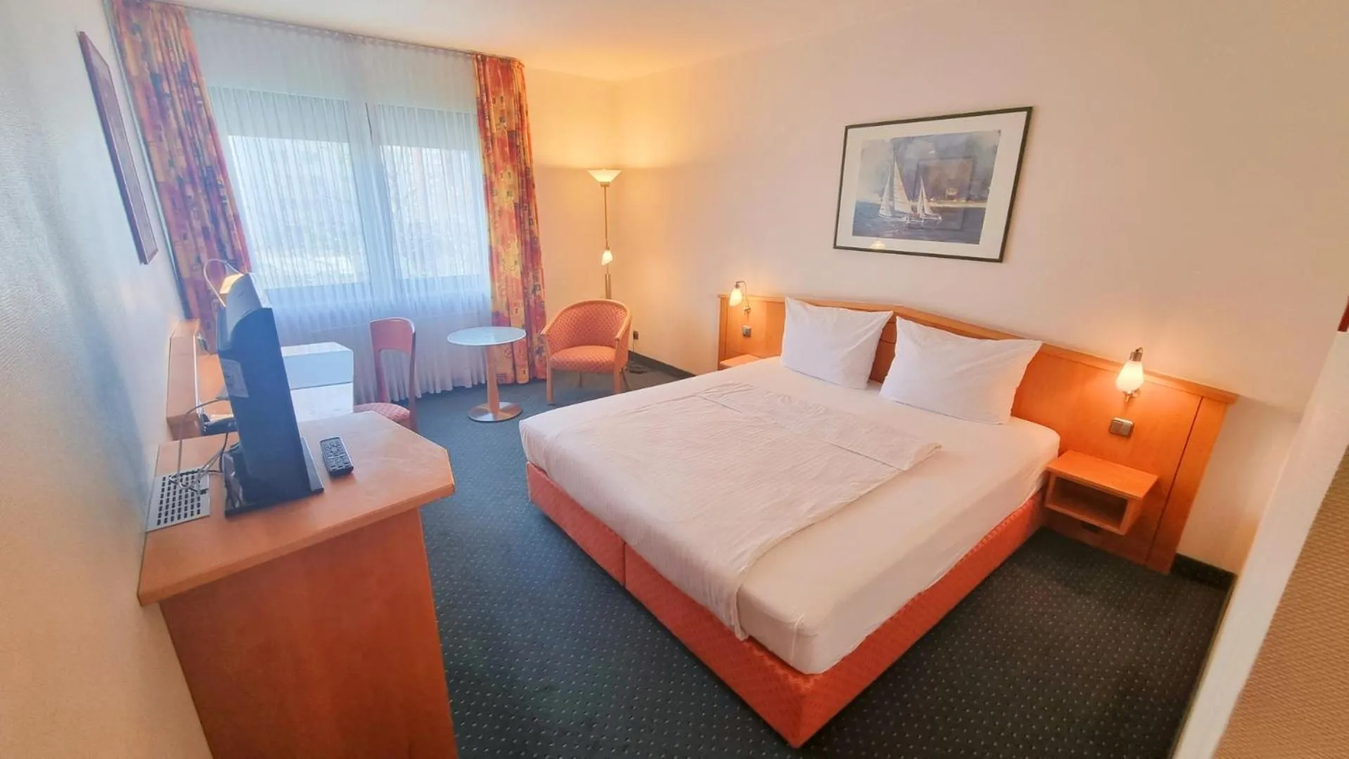 Single Room in Hotel Panorama Hamburg-Billstedt