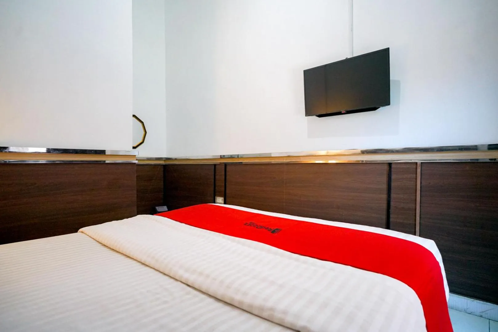 Standard Double Room in RedDoorz Syariah near Unila Lampung