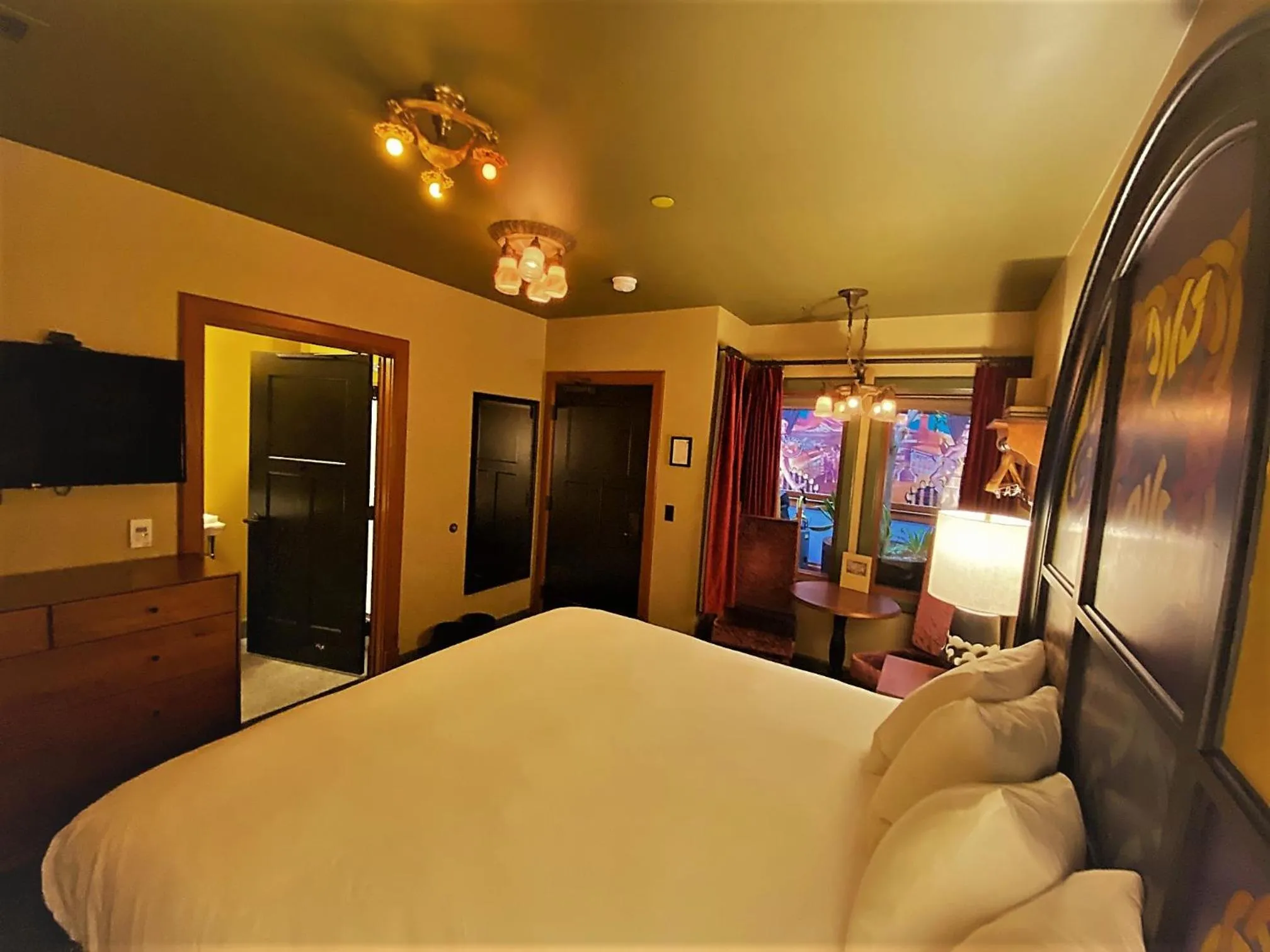 King Atrium no pets  in McMenamins Elks Temple