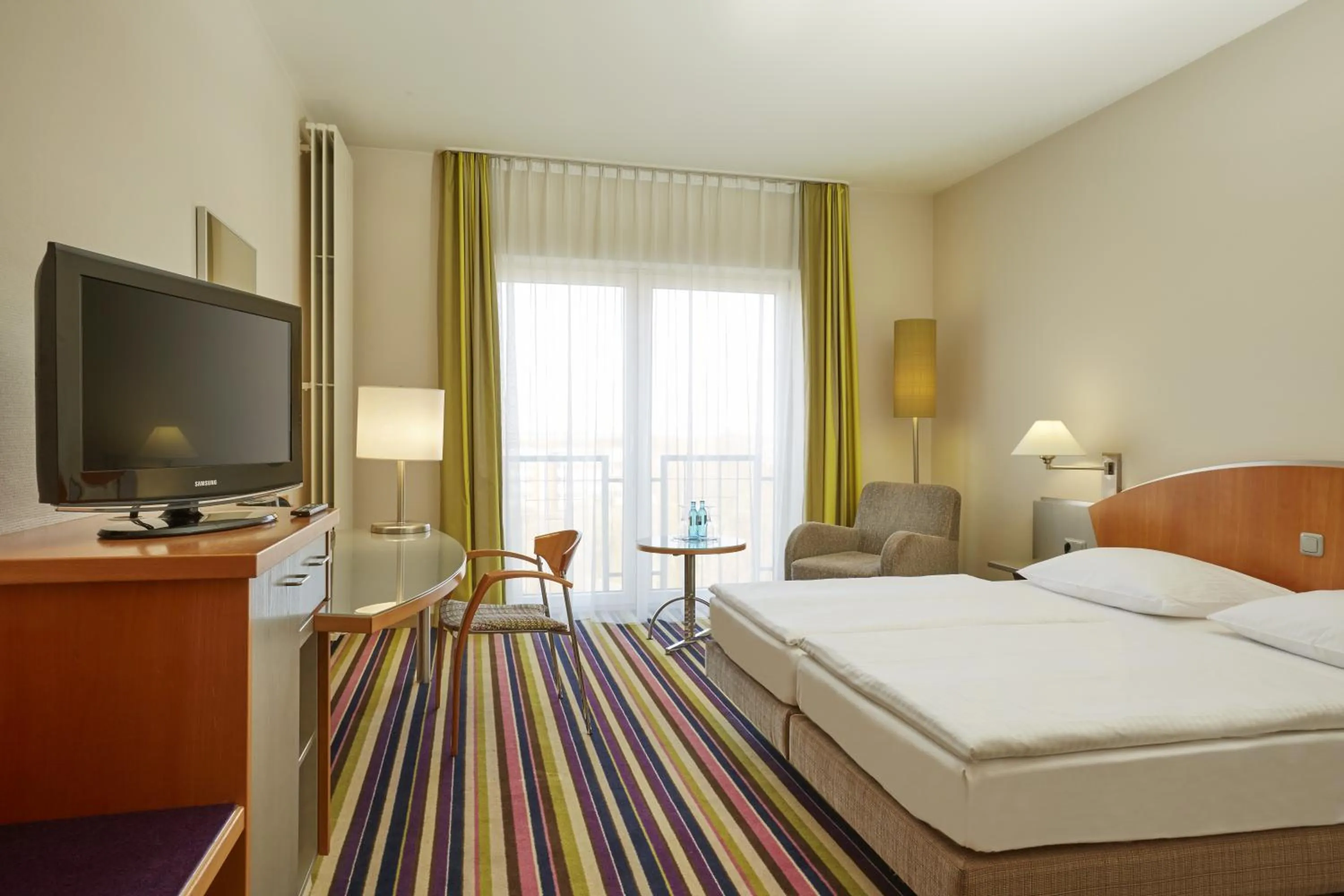 Superior Room in H+ Hotel Köln Hürth