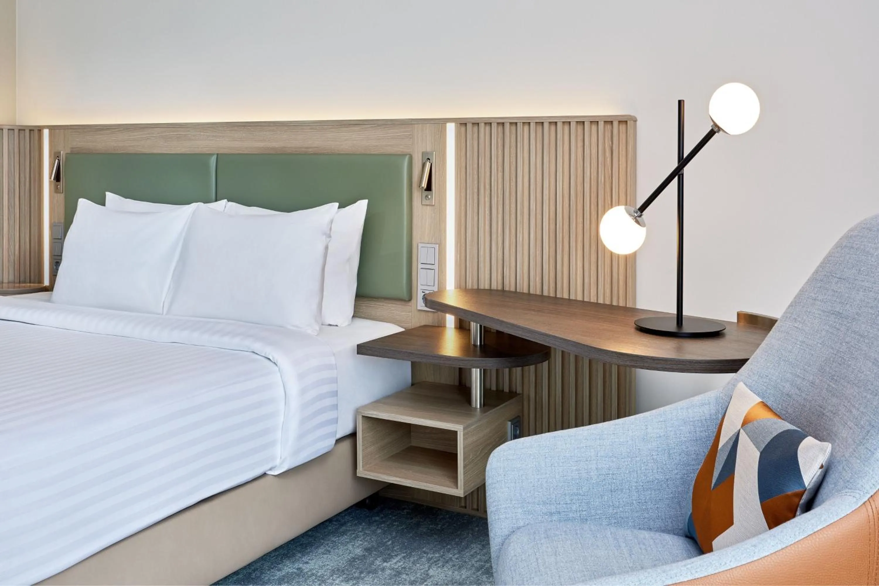 Large Family Room in Hotel Schwerin Seven Lakes