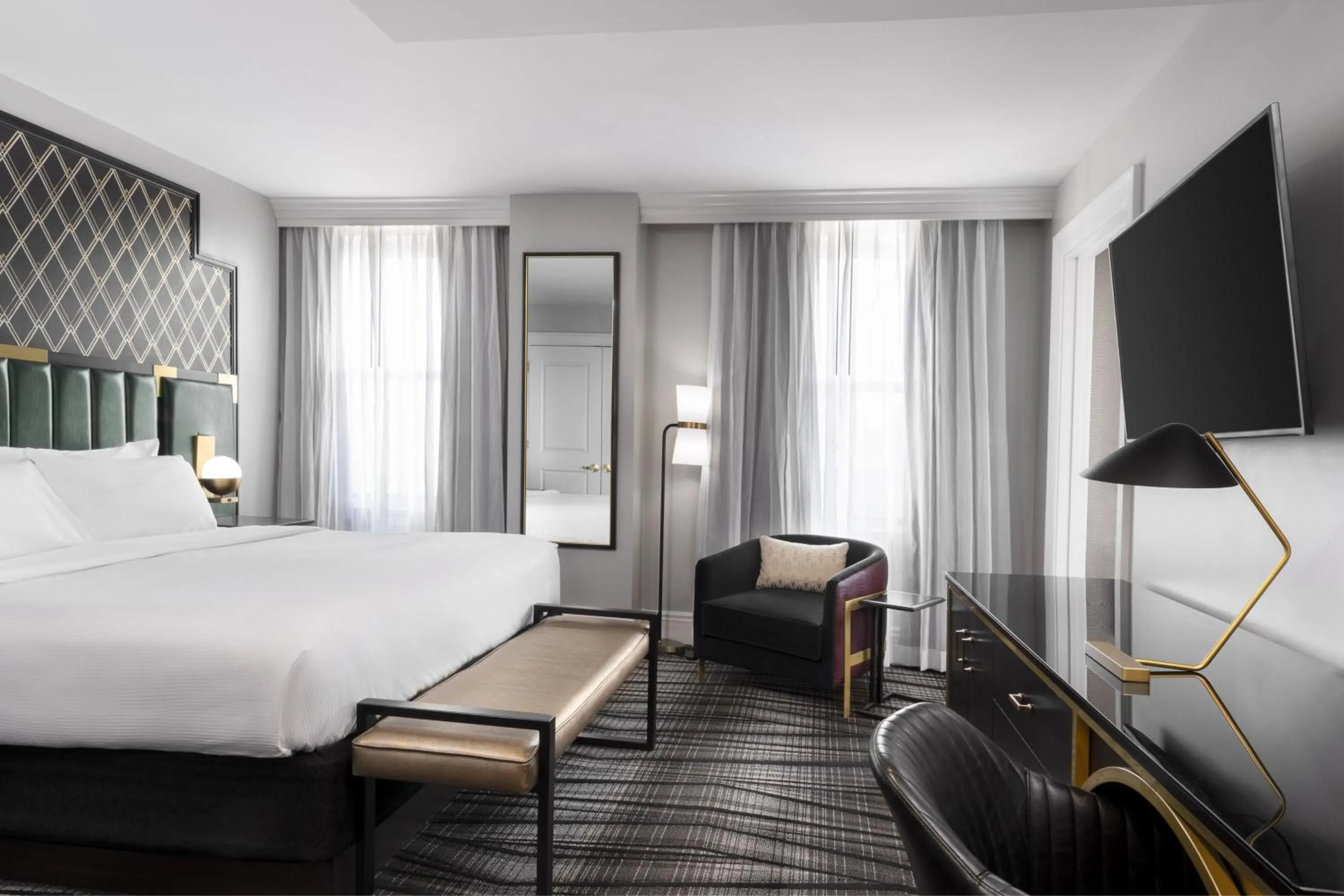 Guest Room, 1 King in The Warrior Hotel, Autograph Collection