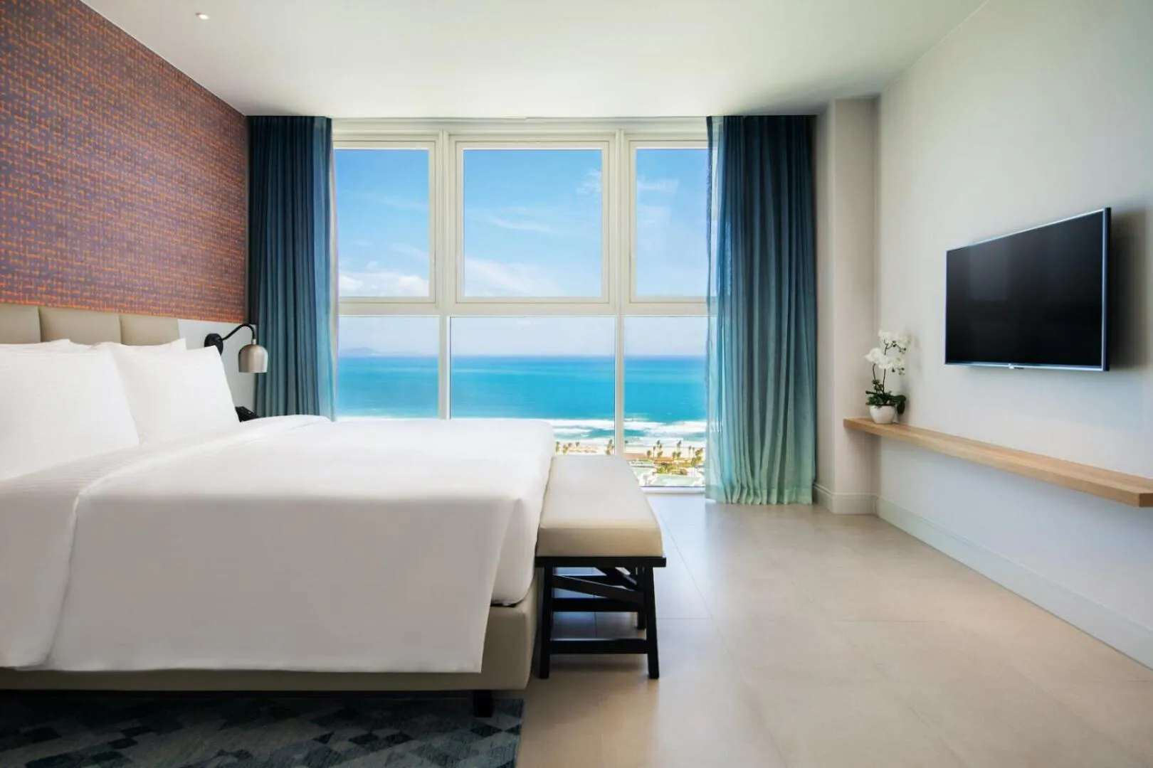 2 Bedroom Suite with Terrace Panoramic Ocean View  - 1 King & 1 Twin in Alma Resort Cam Ranh