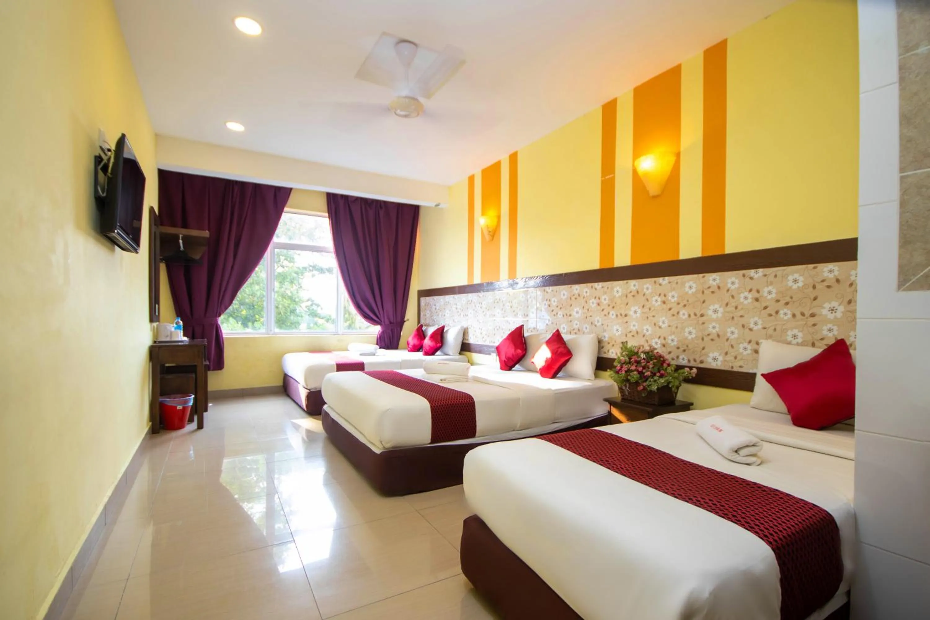 Family Room in SUN INNS PERMAS JAYA