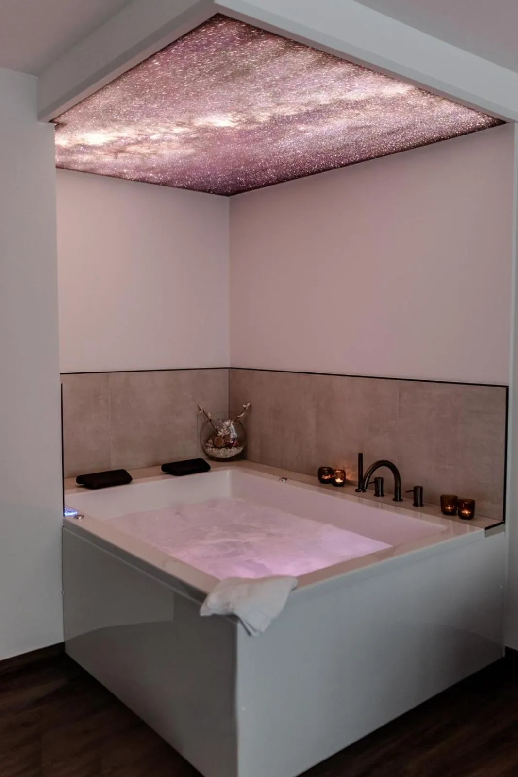 Suite with Spa Bath in Atlanta Hotel Leipzig