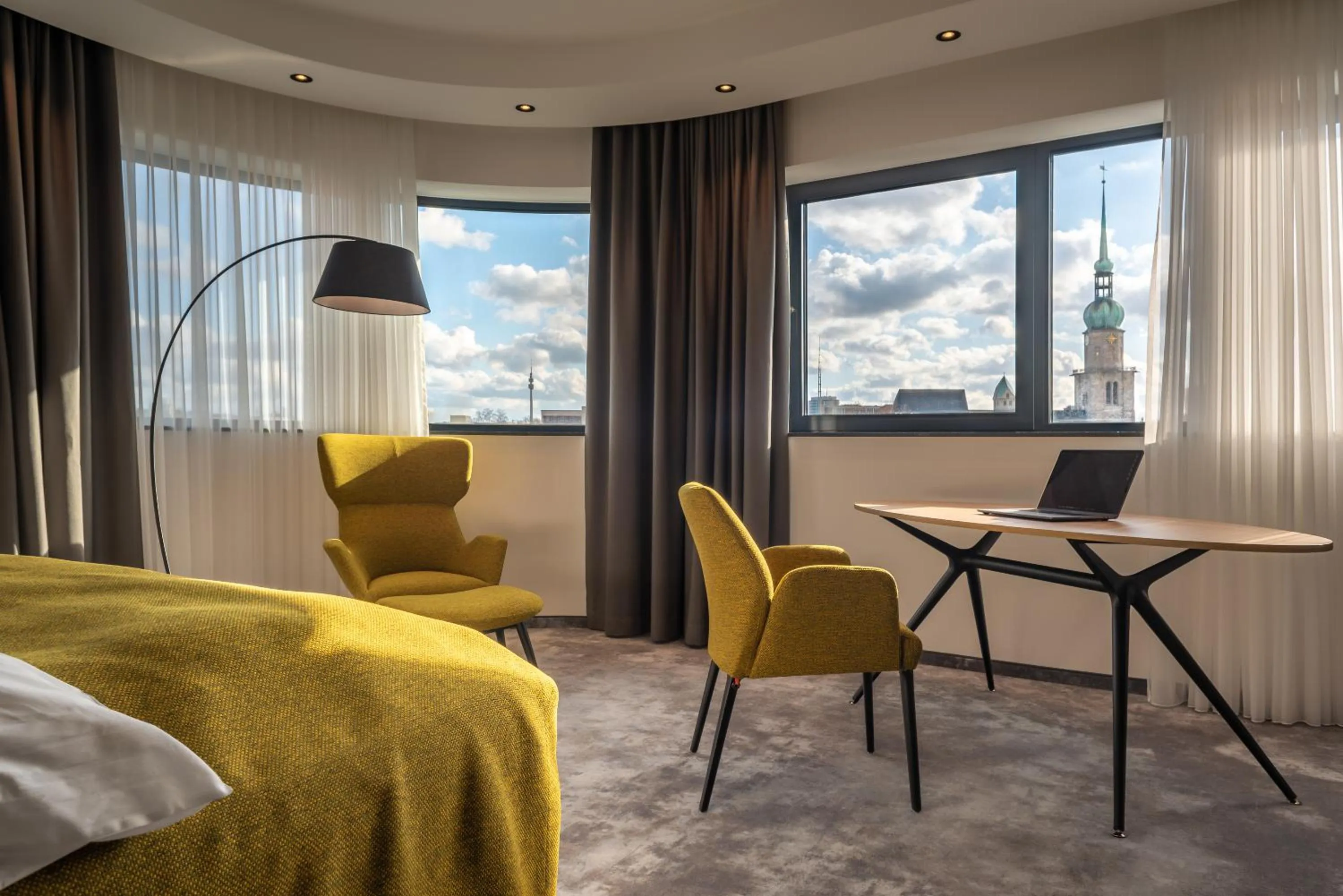 Panorama Junior Suite in Hotel Esplanade Dortmund