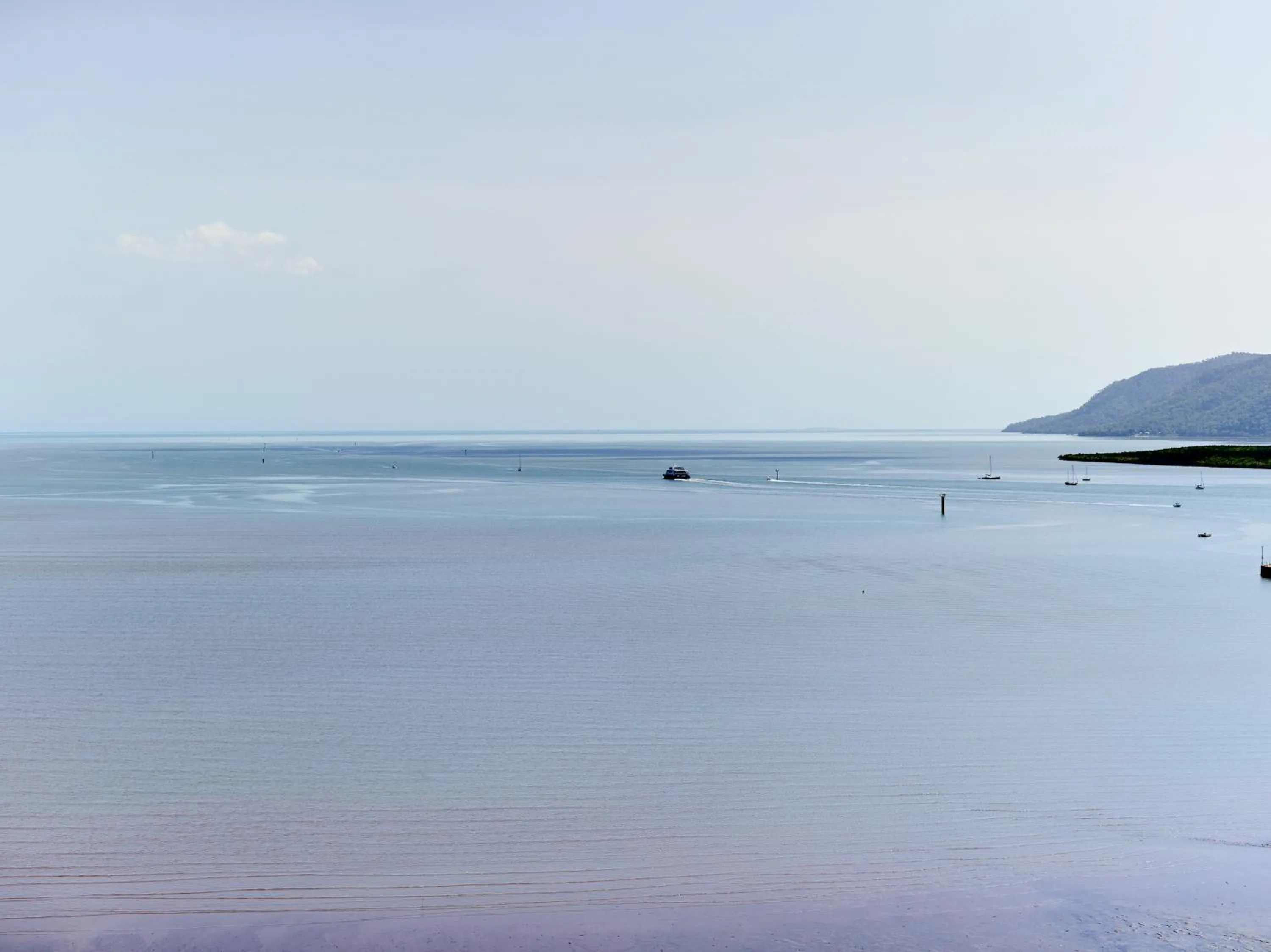 King Room with Sea View in Crystalbrook Flynn