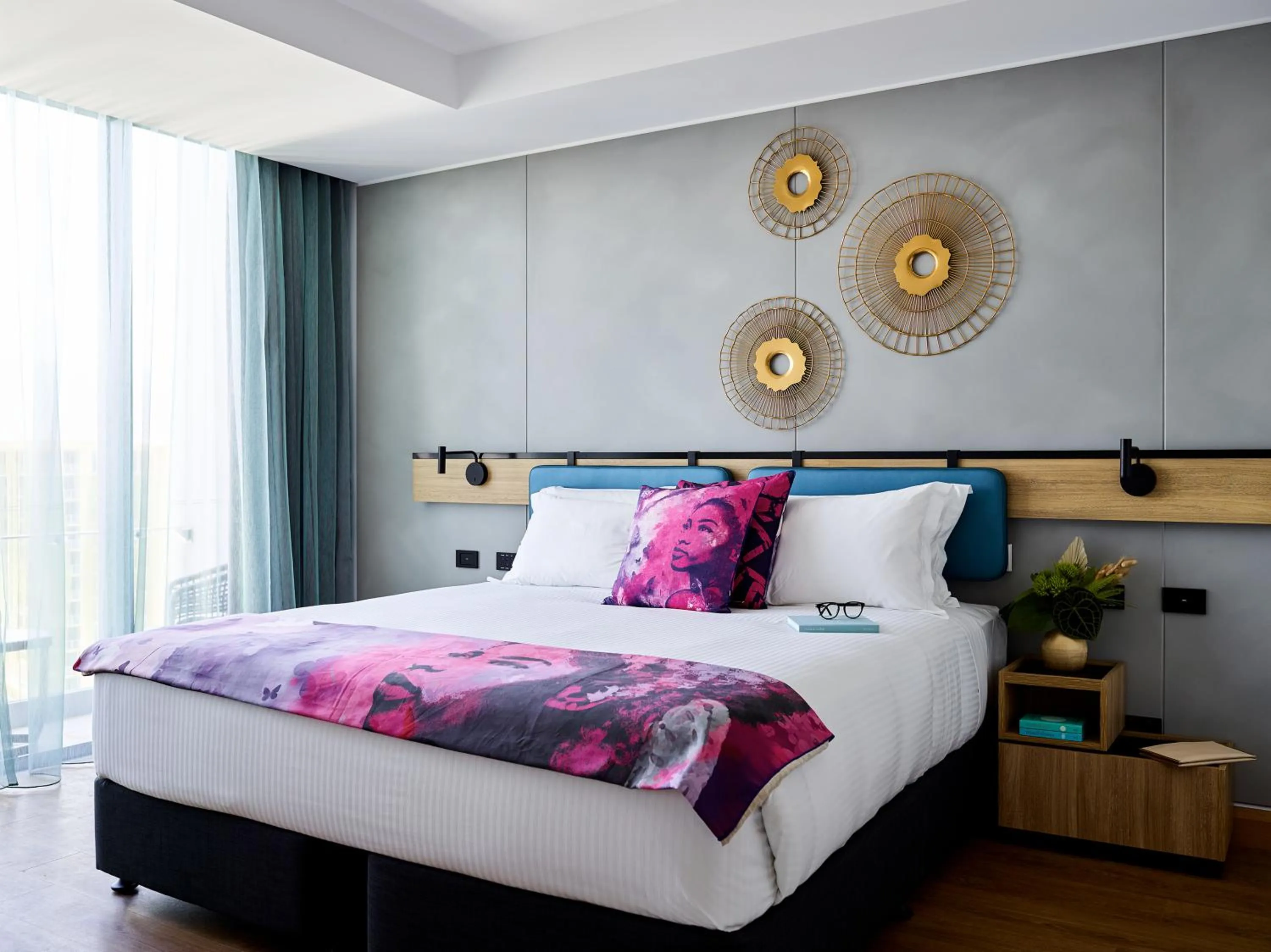 Suite with City View in Crystalbrook Flynn