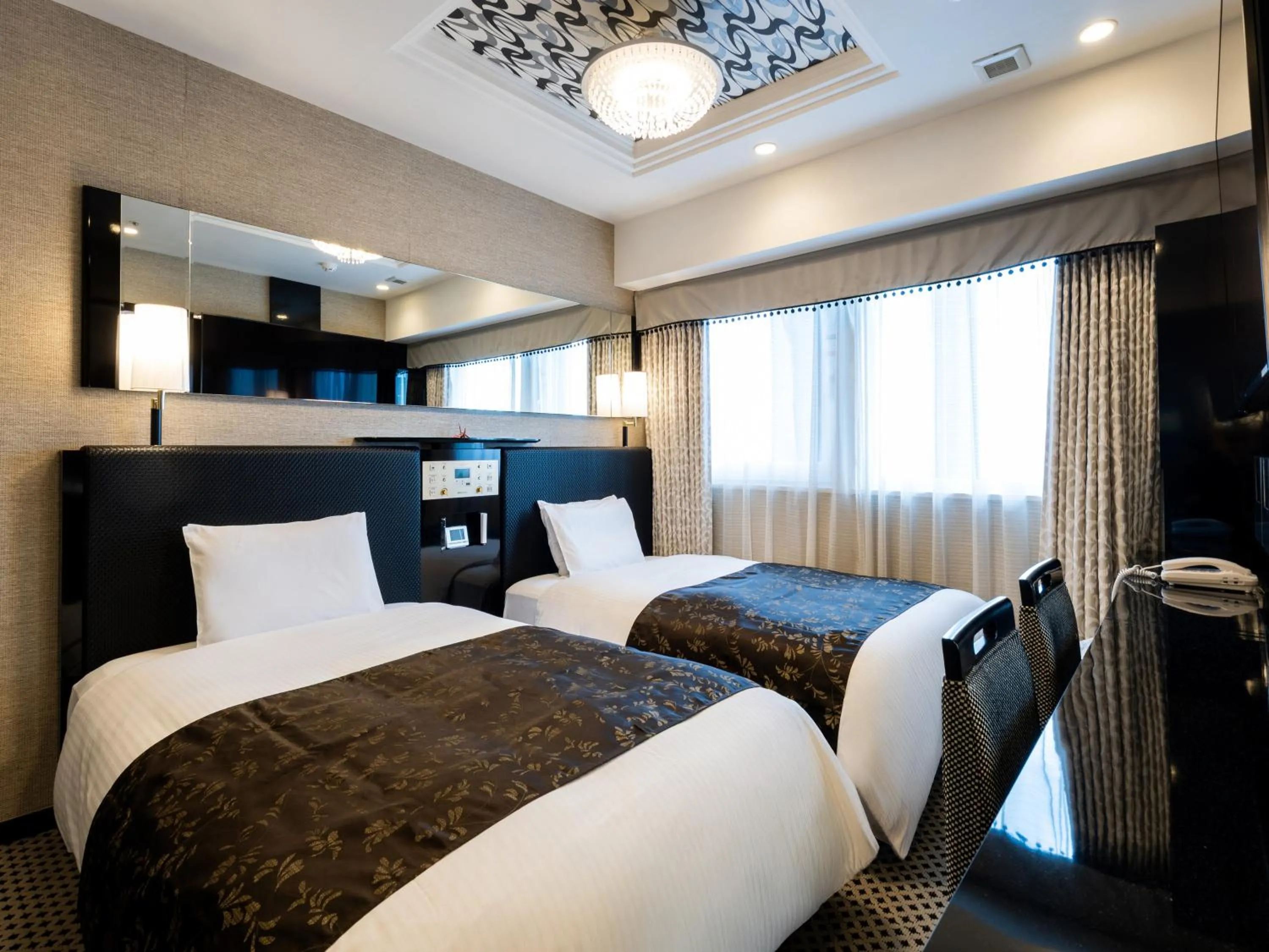 Standard Twin Room - single occupancy - Non-Smoking in APA Hotel Shin Osaka Ekimae