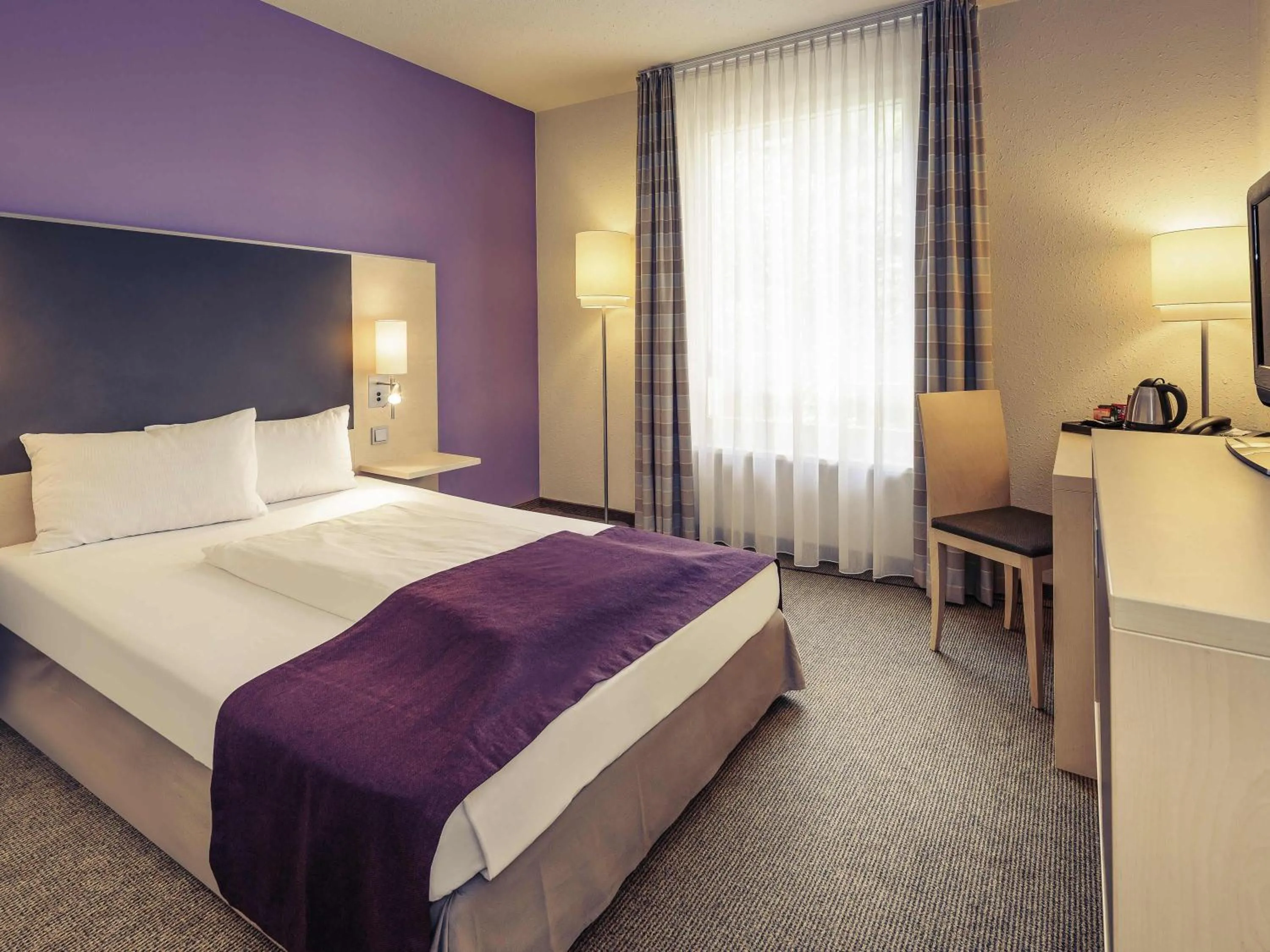 Junior Queen Suite in Mercure Hotel Berlin City West
