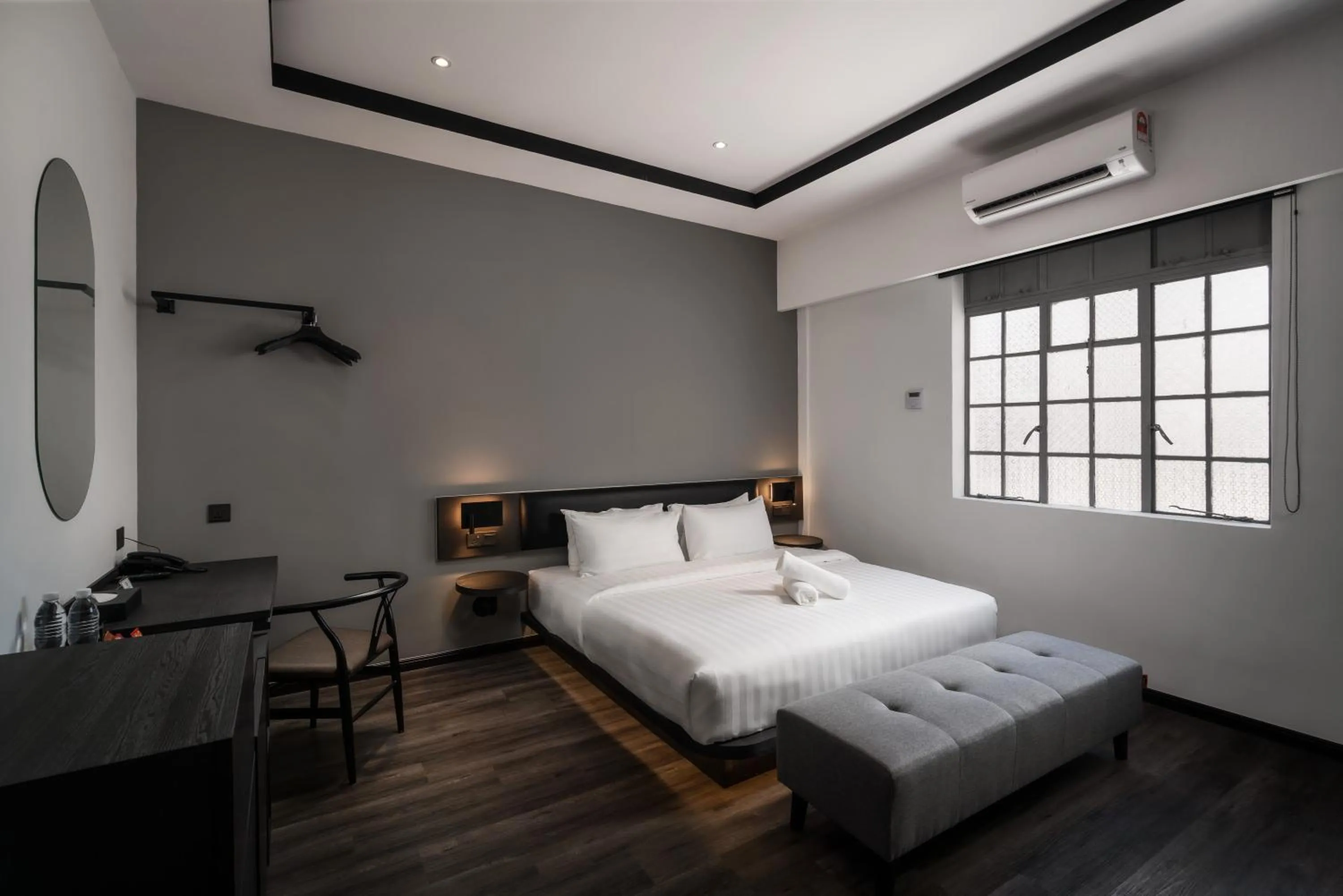 Deluxe Double Room in Modern Hotel Georgetown