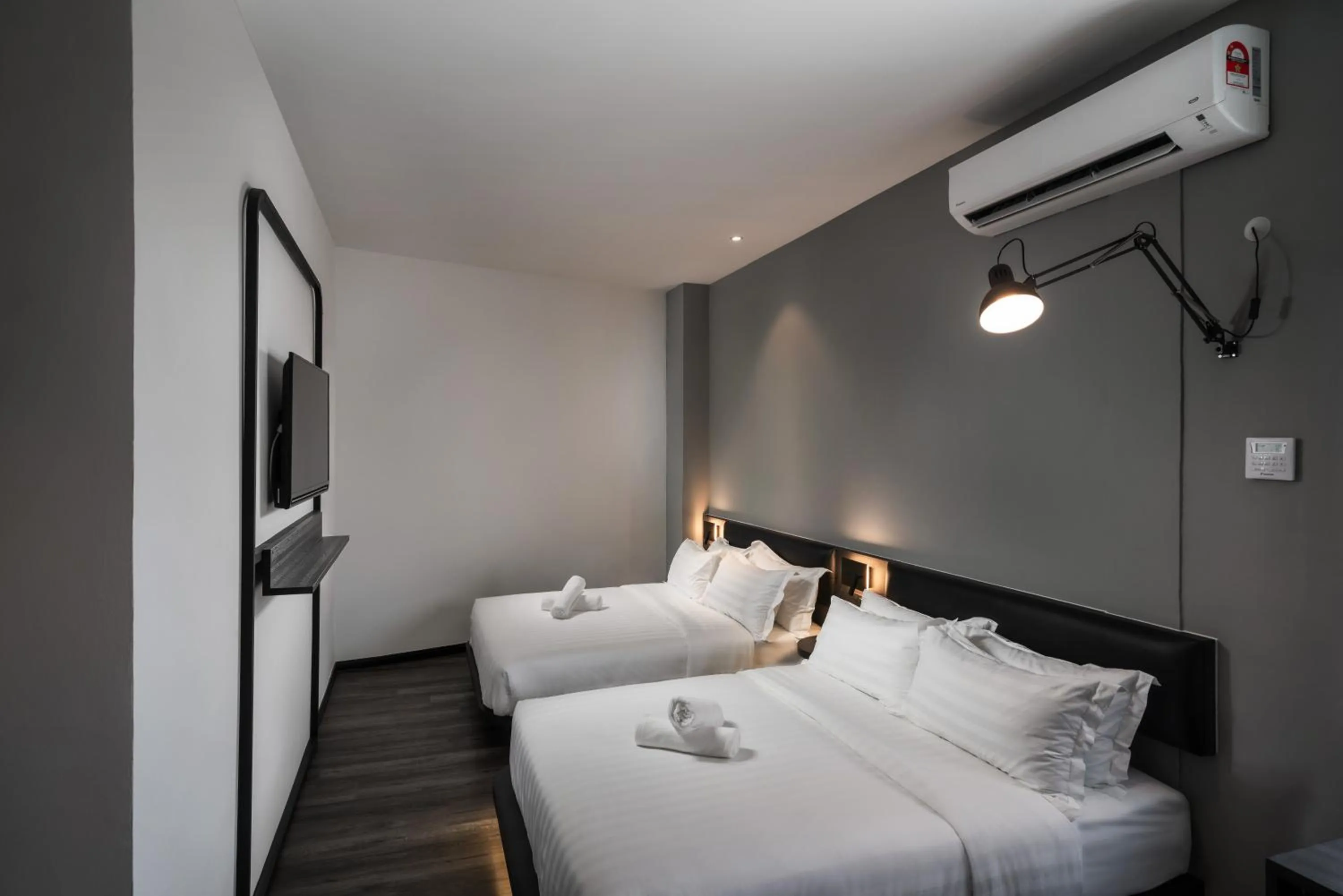 Deluxe Family Room in Modern Hotel Georgetown