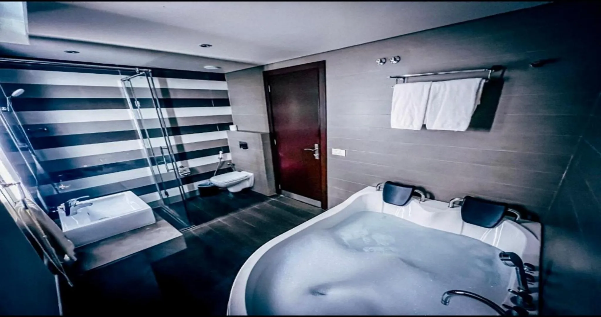 Executive Suite with Sea View in Jounieh Suites Boutique Hotel