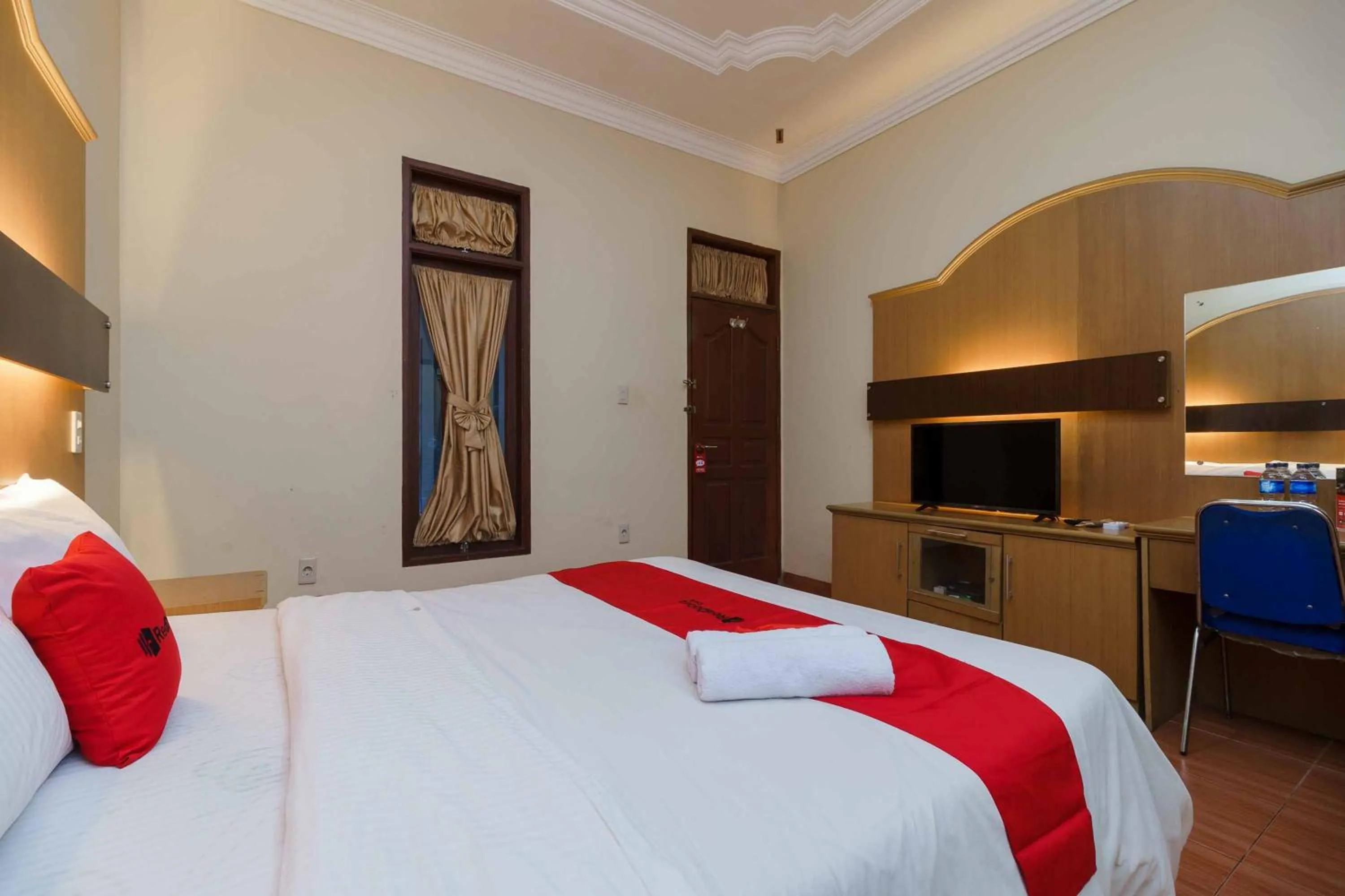 Double Room in RedDoorz near RS Harapan Pematang Siantar