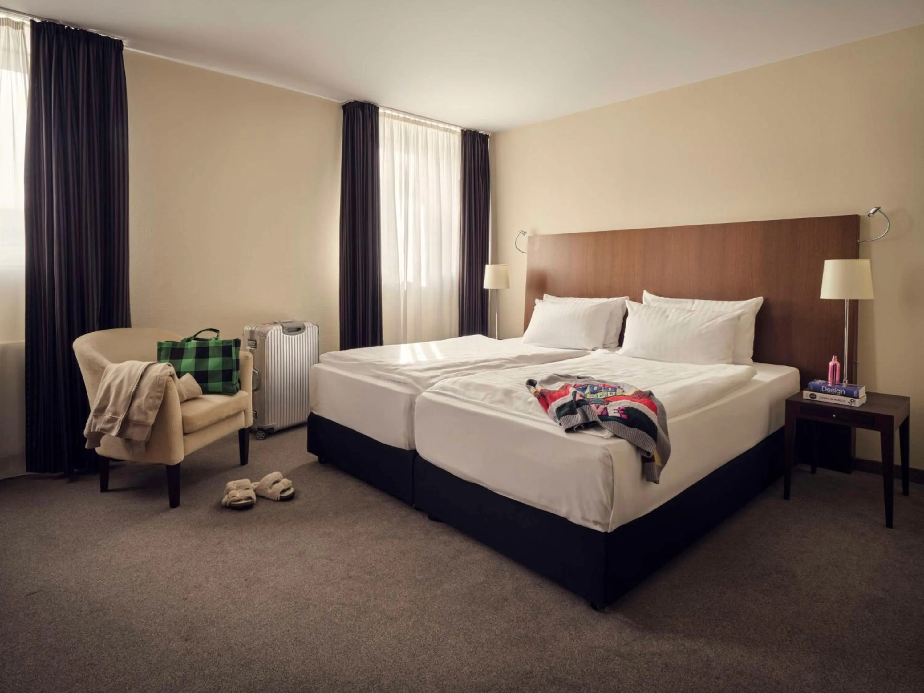 Signature Twin Room - single occupancy in Metropolitan Hotel by Flemings