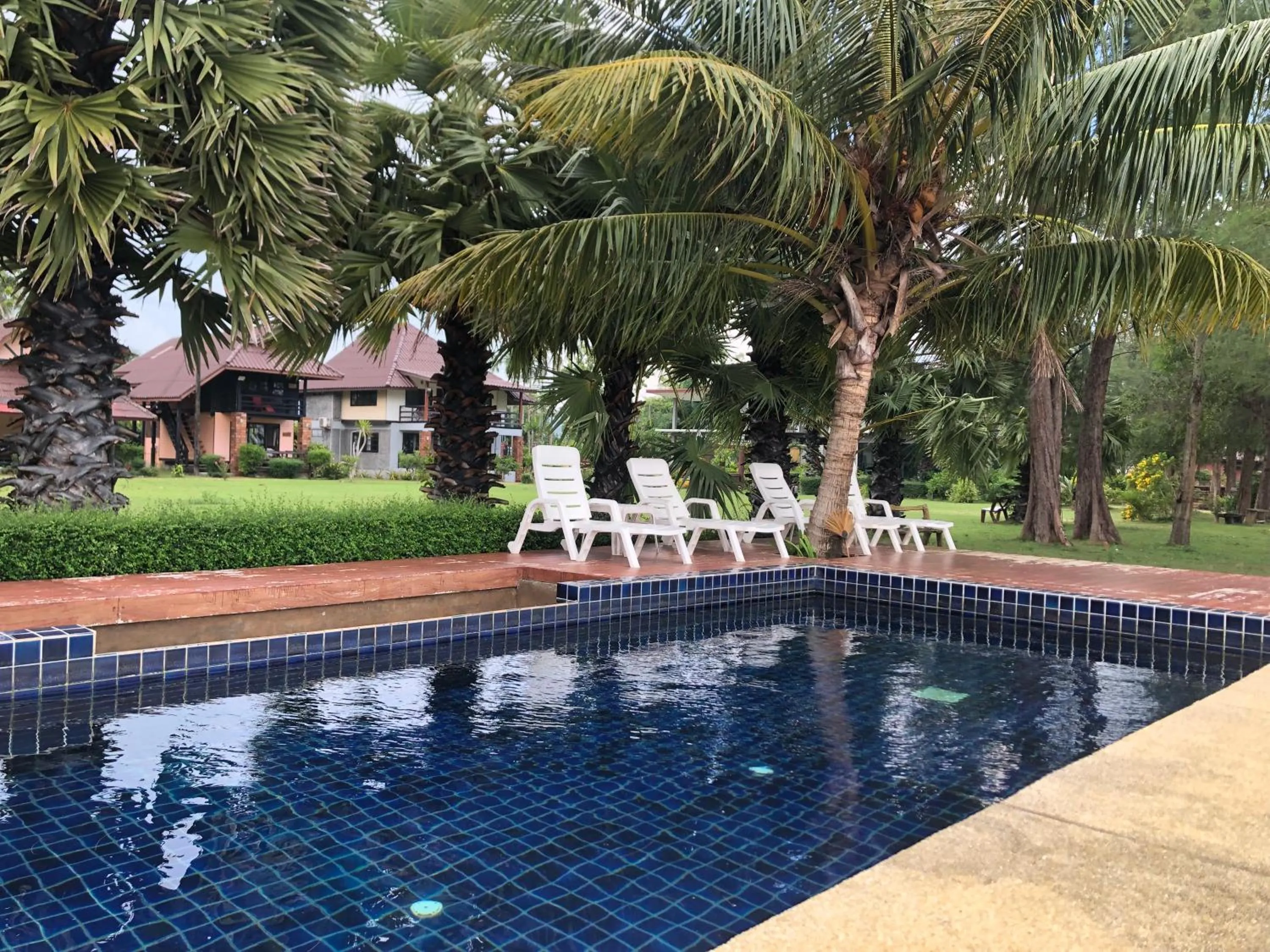 Deluxe Double Room with Sea View in The Chevalley Beach Resort