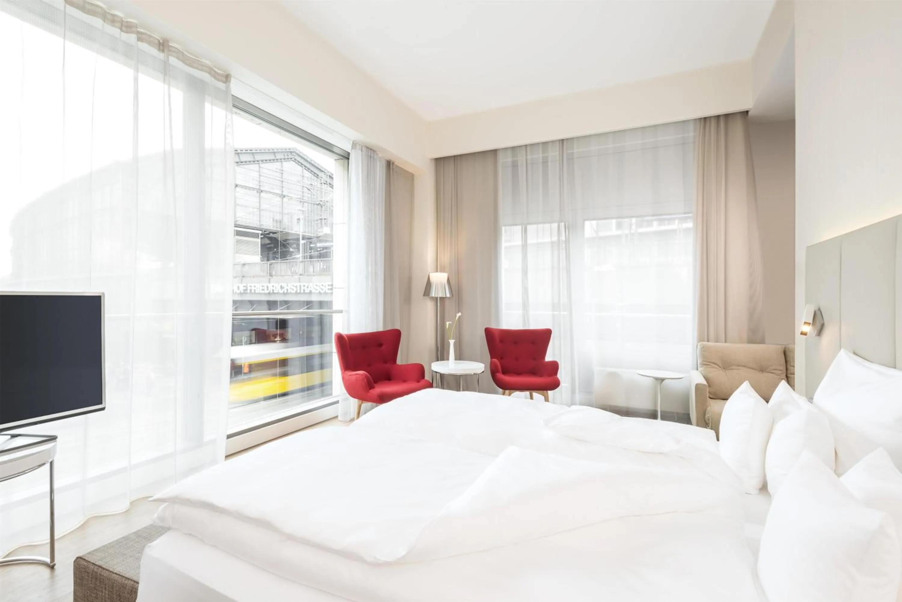Bedroom, Bed in NH Collection Berlin Mitte Friedrichstrasse