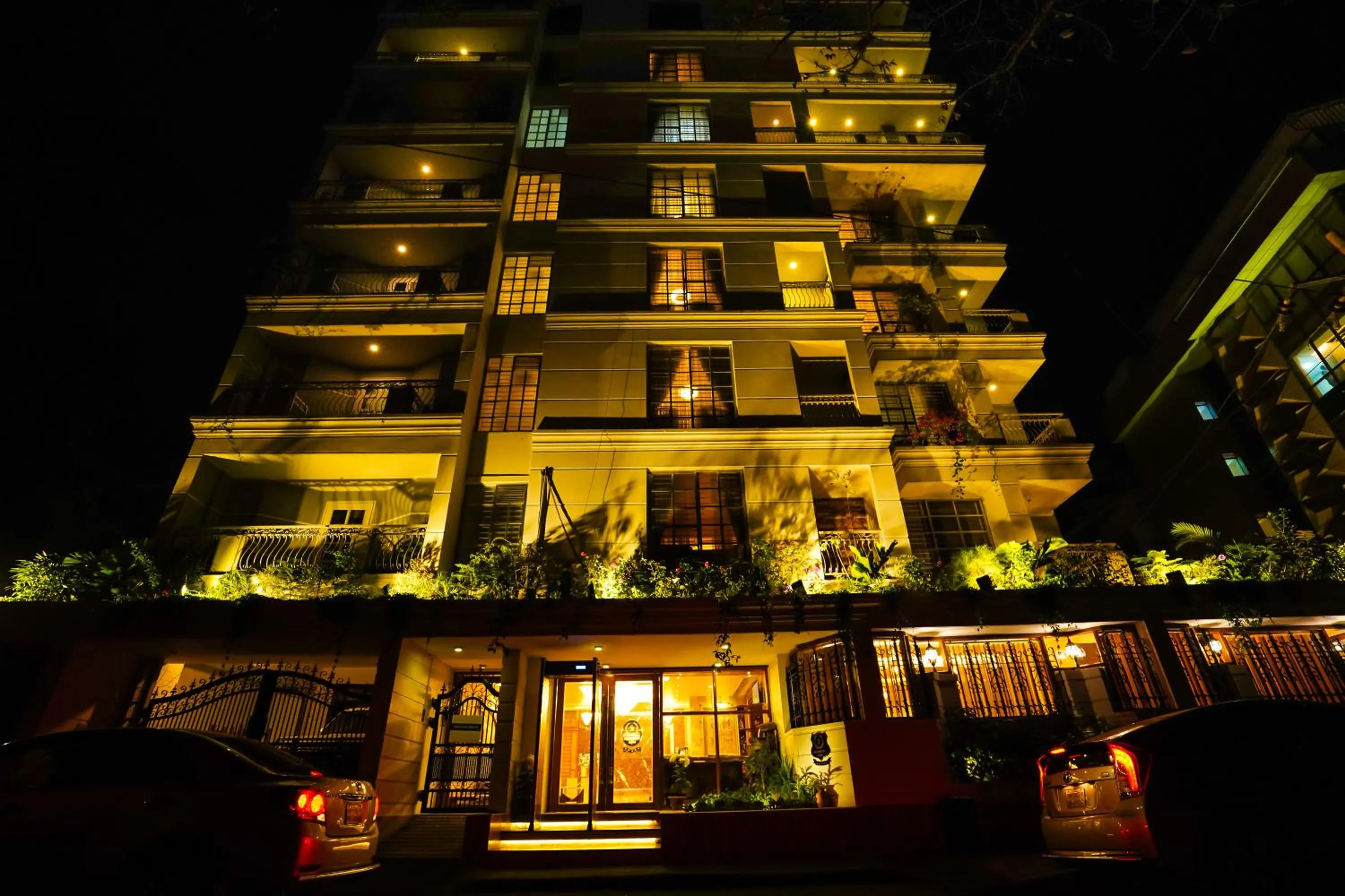 Shinepukur Suites