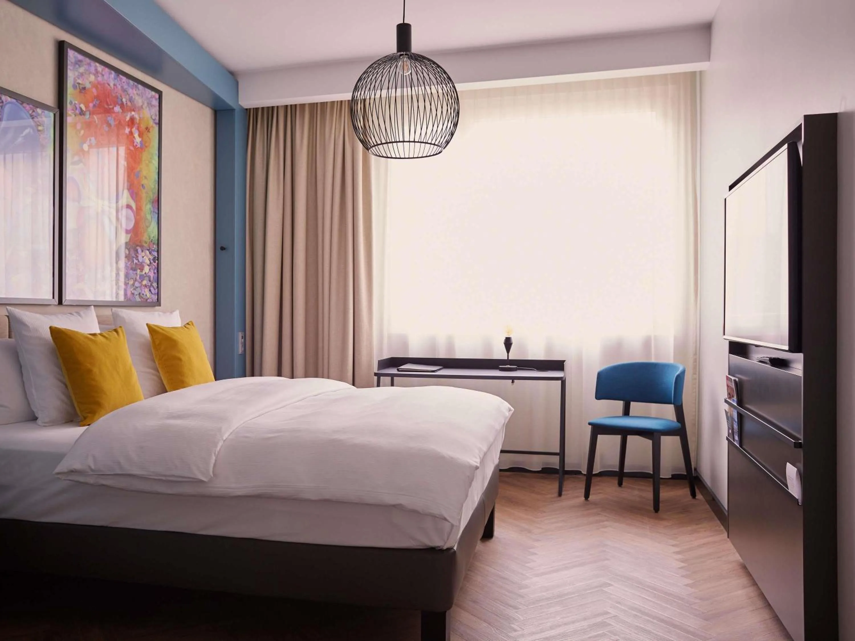 Superior Double Room in Hotel Mondial am Dom Cologne MGallery