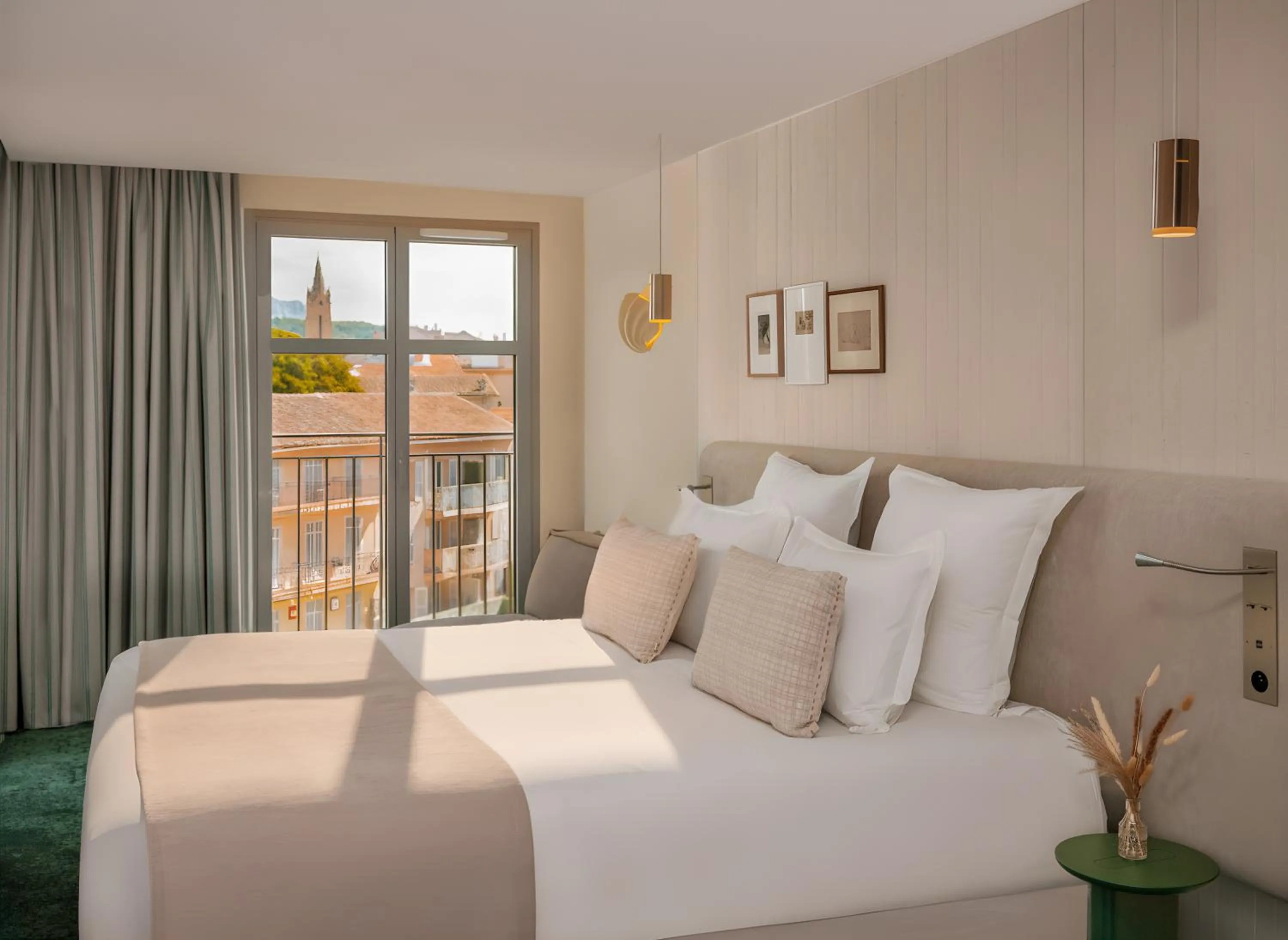 Deluxe Double or Twin Room in Hôtel Saint Christophe Aix en Provence Centre Ville