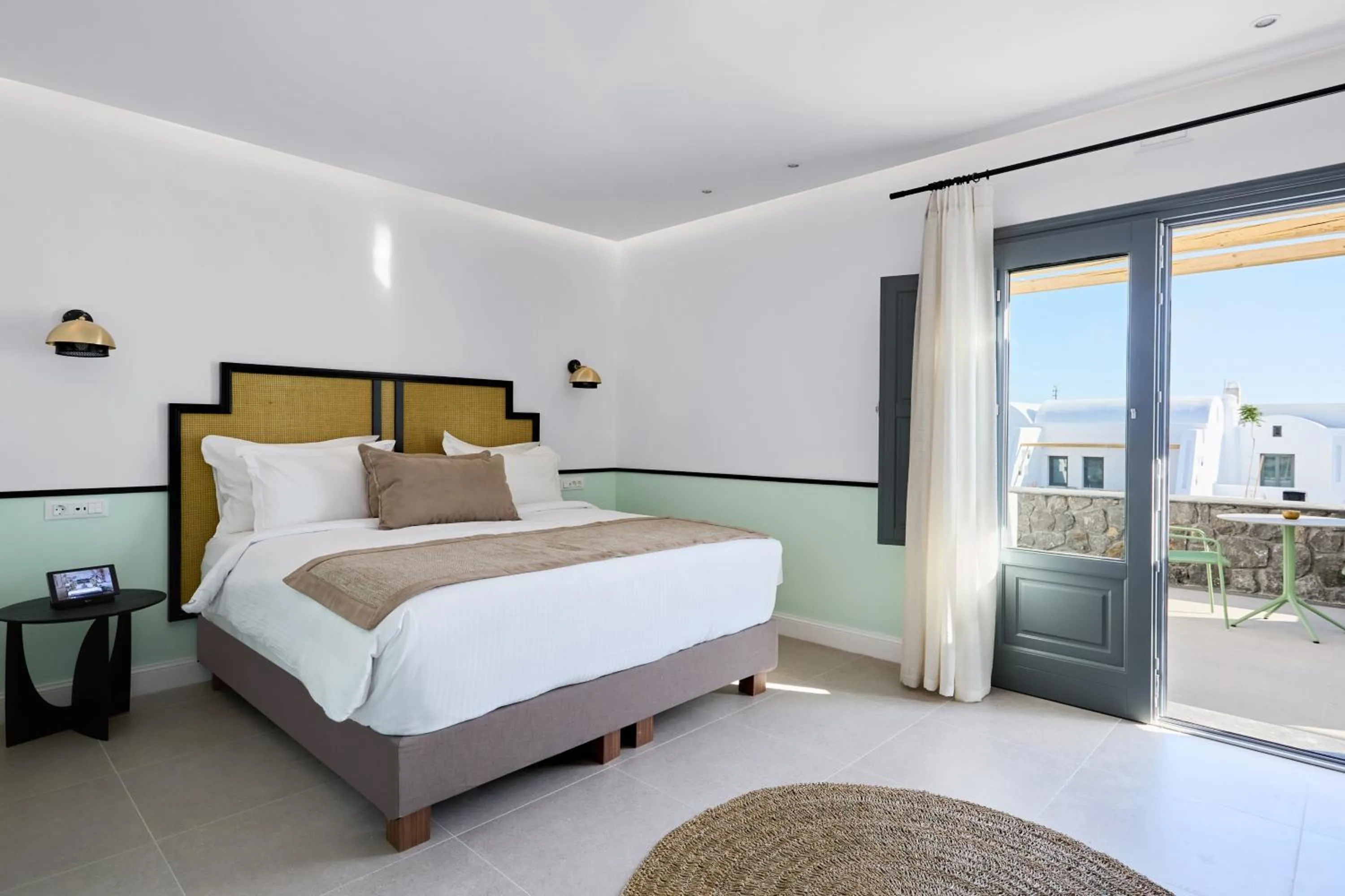 Comfort Suite with Hot Tub & Pool View in Alleys All-Suite Hotel & Spa