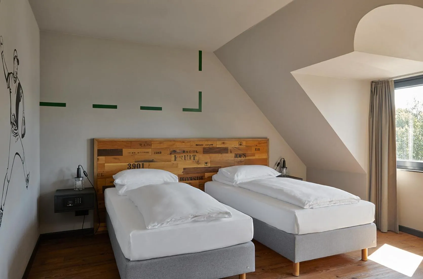 Comfort Double Room in Underdog Hotel