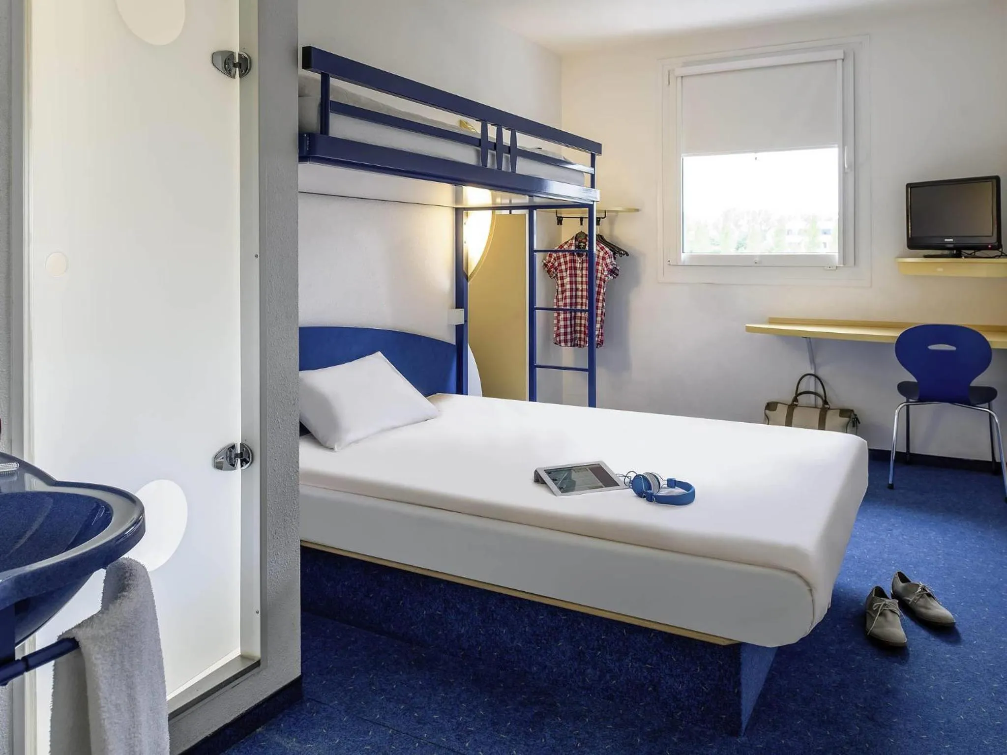 Standard Double Room in Ibis budget Hannover Hbf