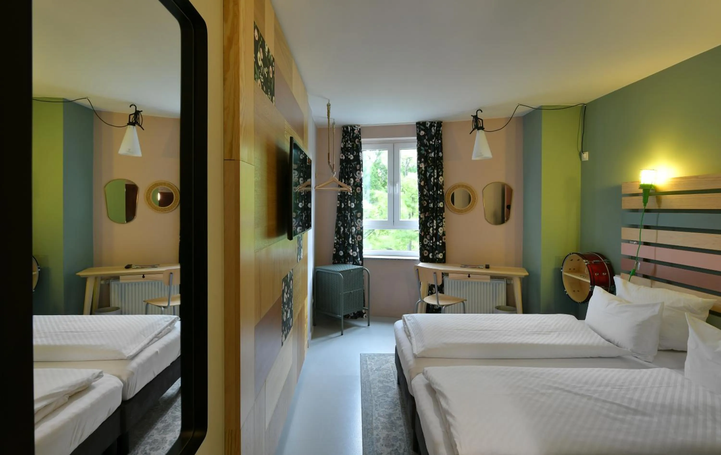 Twin Room in Hotel BIRGIT Berlin Mitte