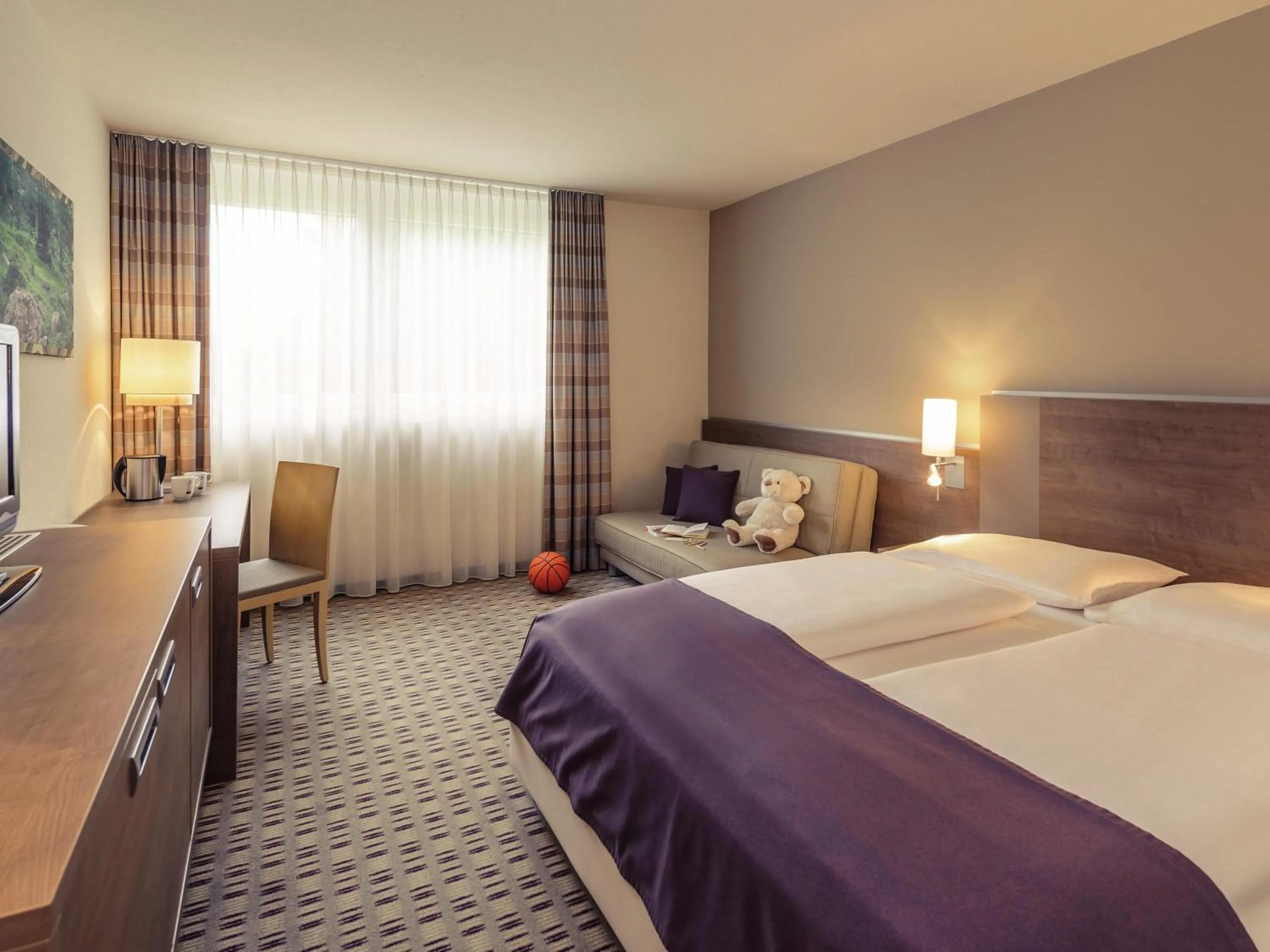 Standard Double Room with Sofa Bed in Mercure Hotel Frankfurt Eschborn Ost