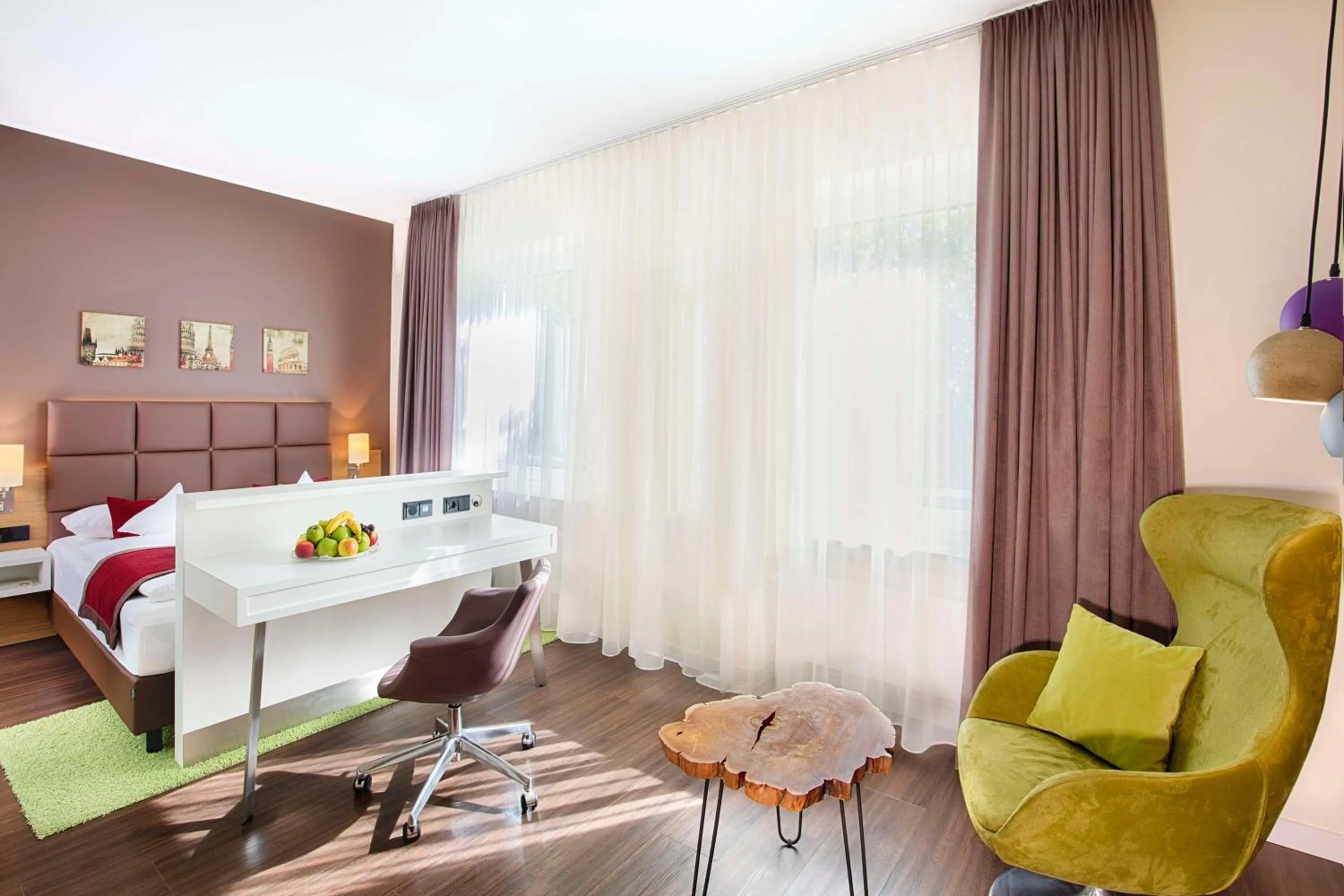 Comfort Queen Room in Best Western Hotel Hohenzollern